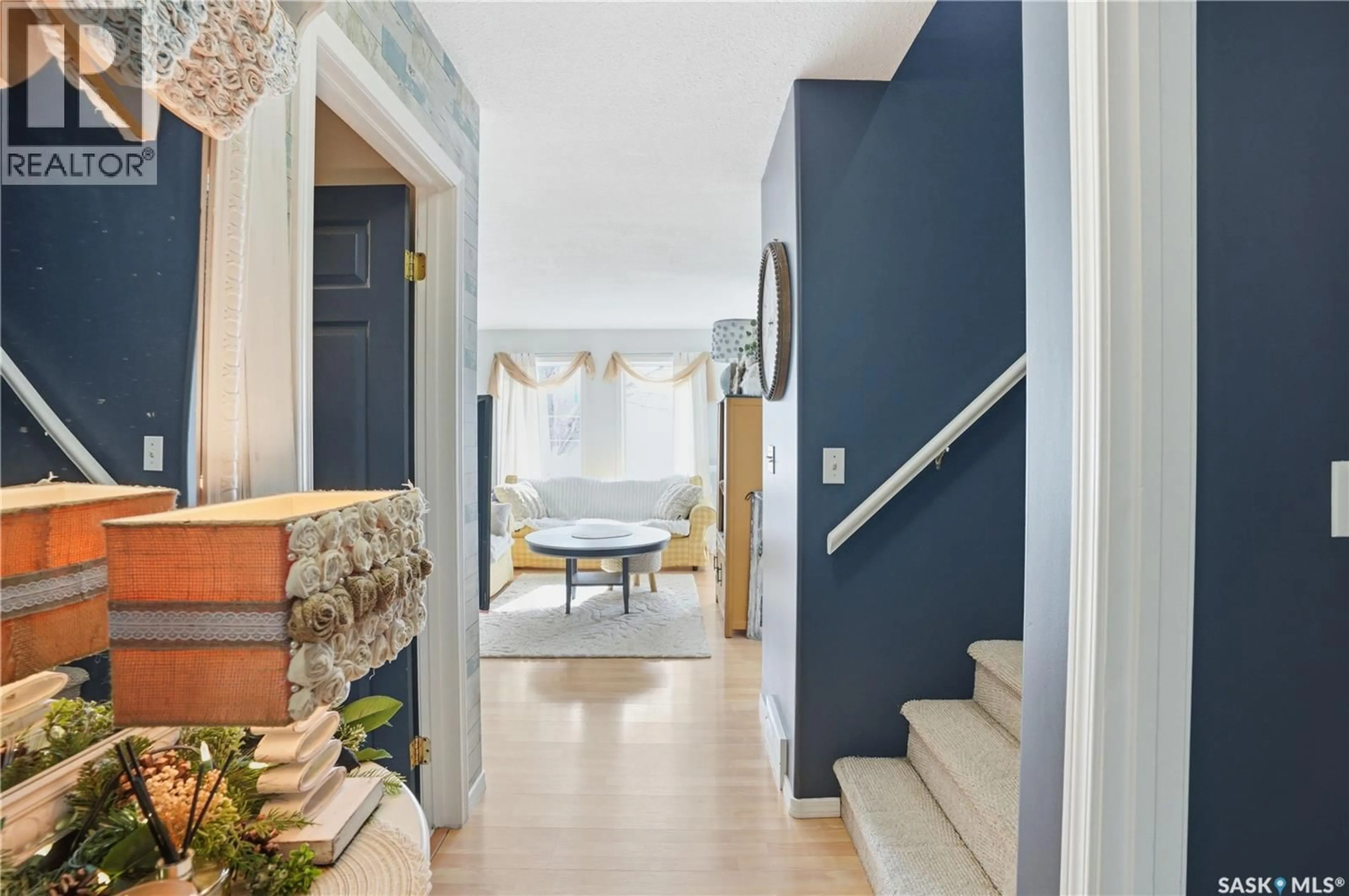 Indoor entryway for 25 110 KEEVIL CRESCENT, Saskatoon Saskatchewan S7N4N8