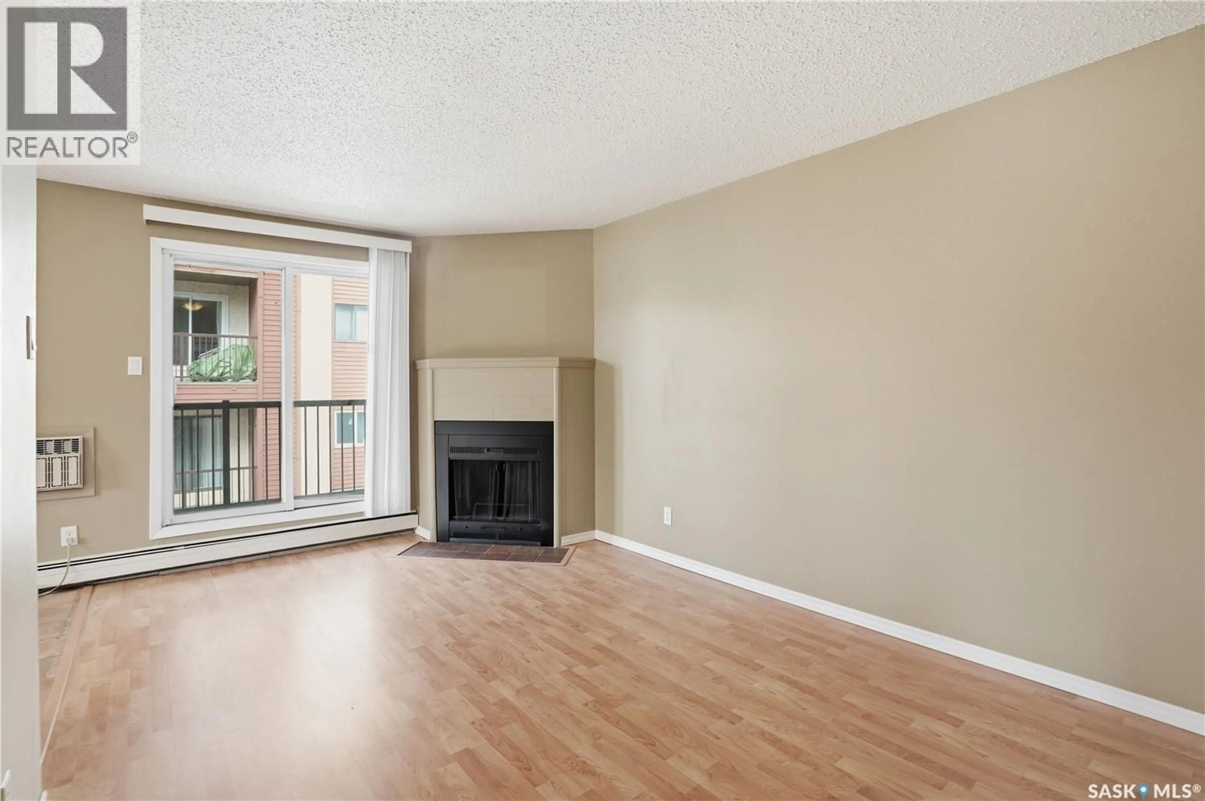 A pic of a room for 208B - 4040 8TH STREET, Saskatoon Saskatchewan S7H5L4