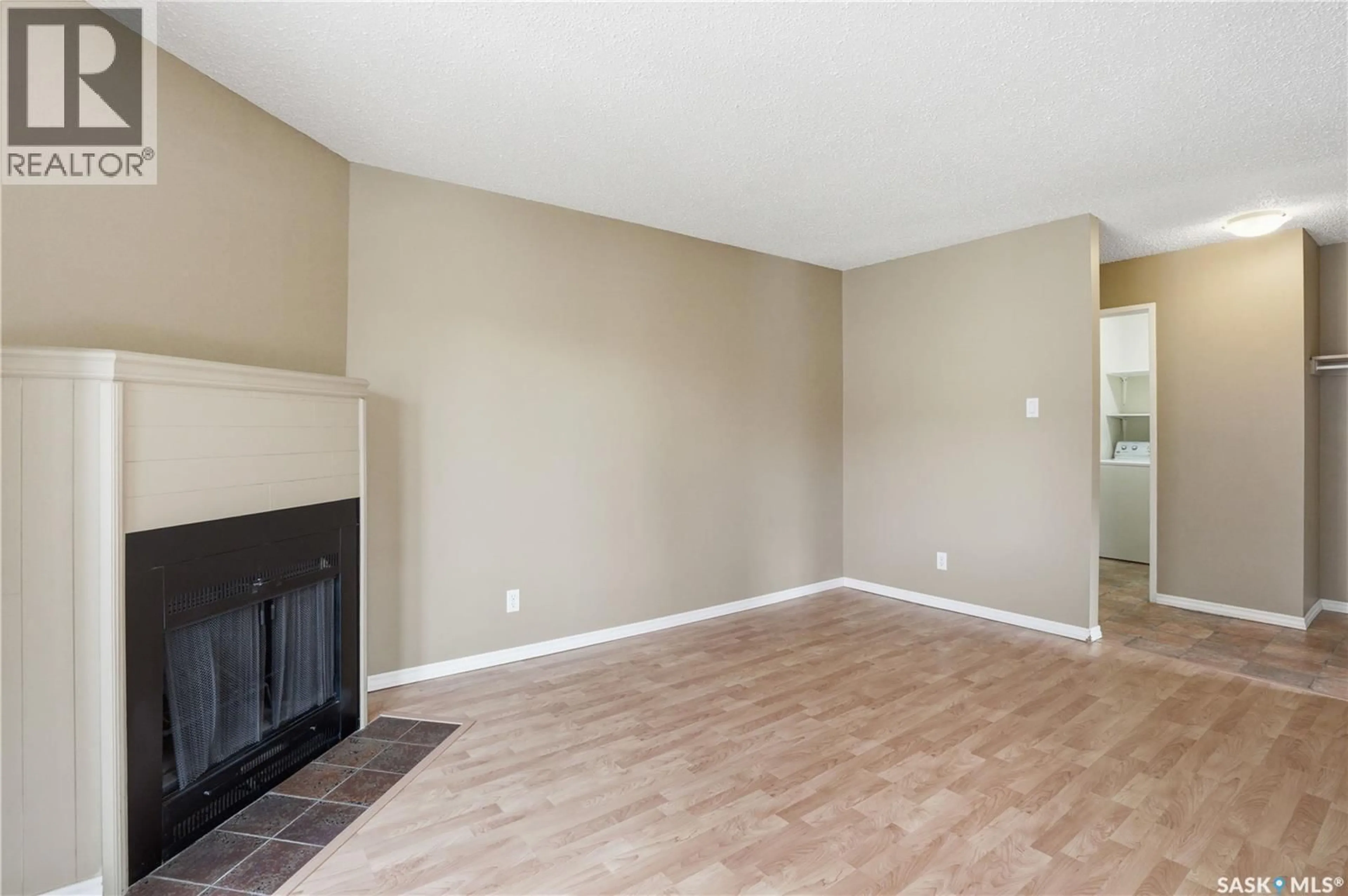 A pic of a room for 208B - 4040 8TH STREET, Saskatoon Saskatchewan S7H5L4