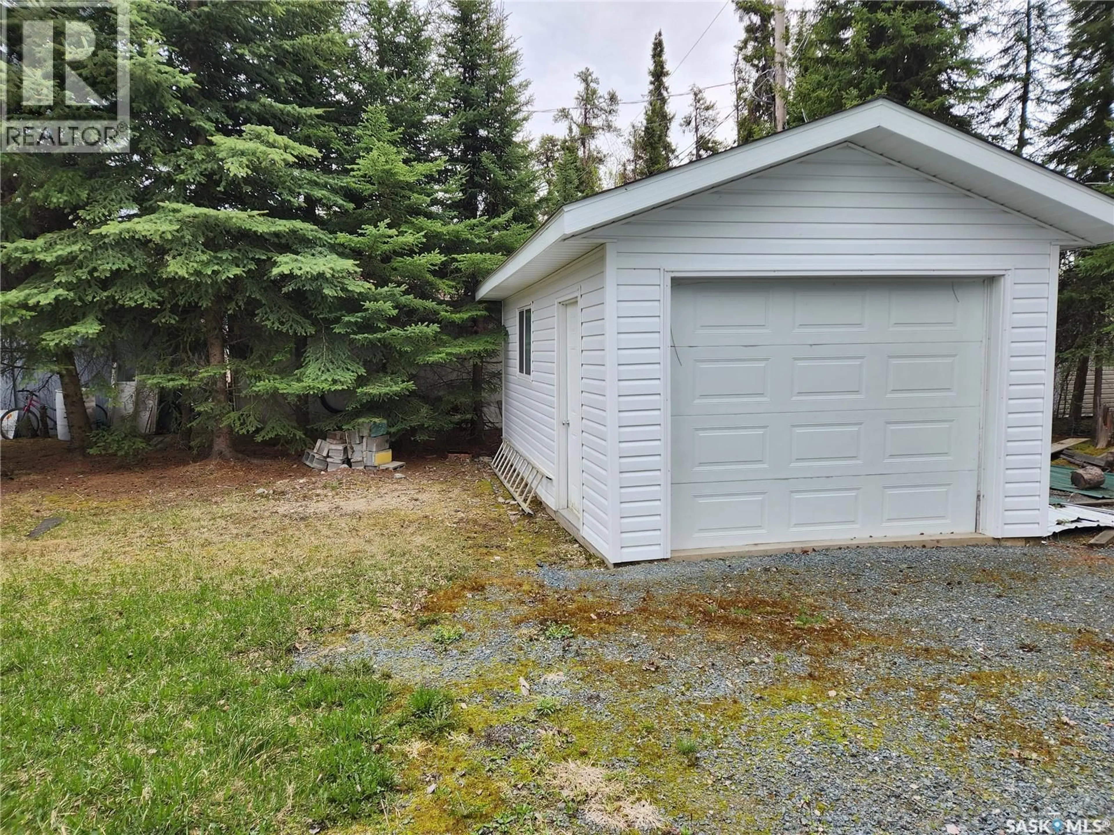 Shed for 1006 LAKE ROAD, Northern Admin District Saskatchewan S0P0A0