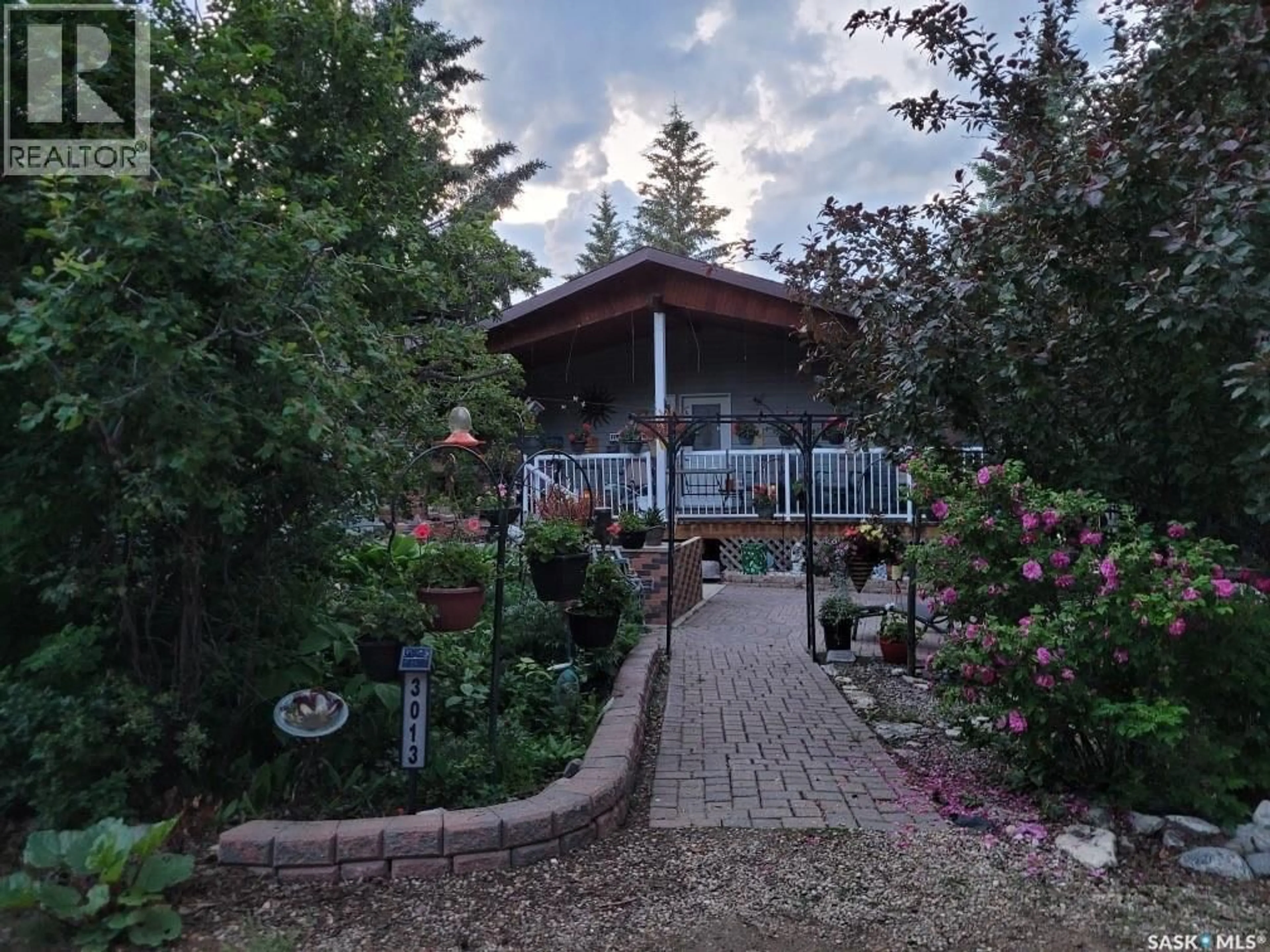 Patio, mountain view for 3013 BONNE MADONE BEACH, Hoodoo Rm No. 401 Saskatchewan S0K4P0