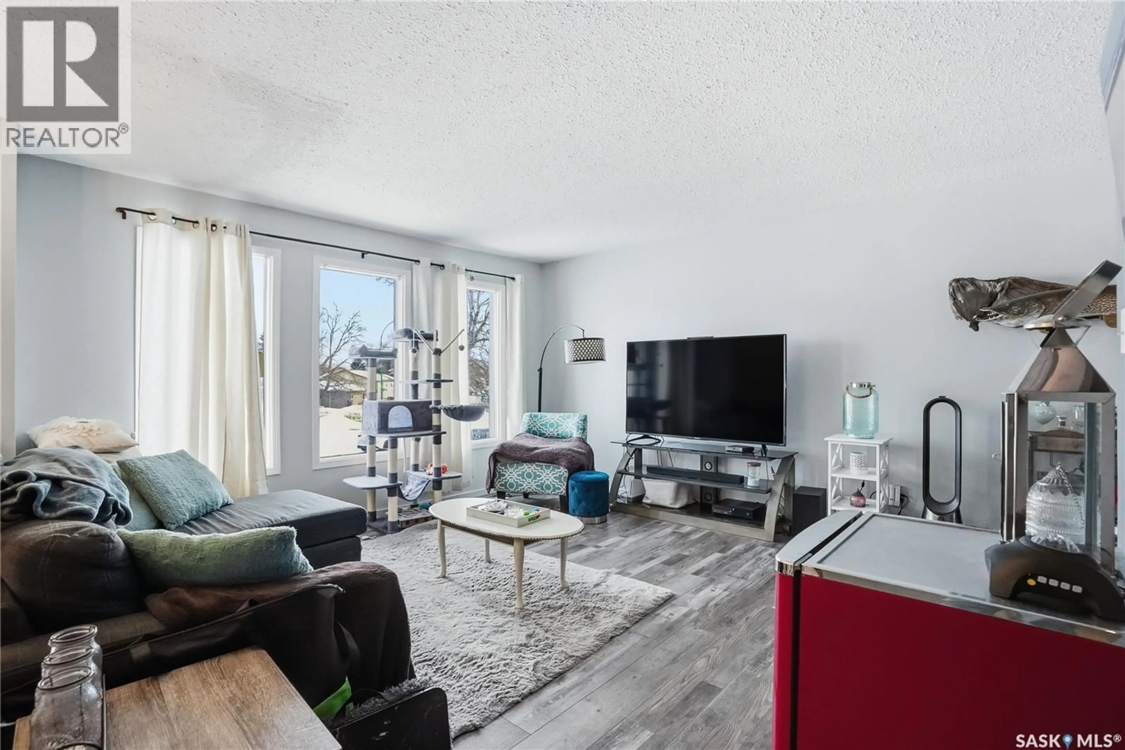 Living room with furniture, unknown for 3317 EAGLE CRESCENT, Prince Albert Saskatchewan S6V7R1