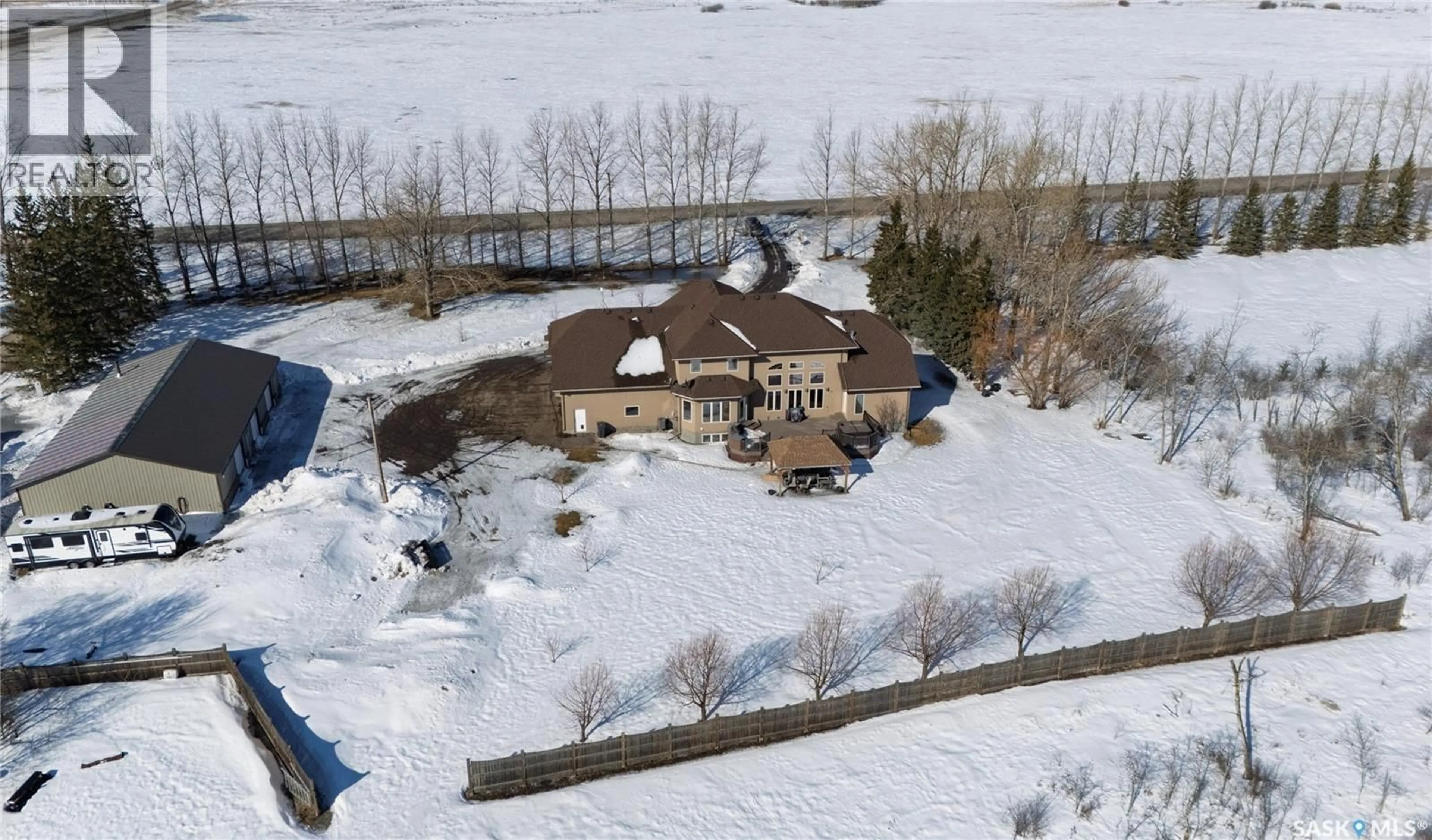 A pic from outside/outdoor area/front of a property/back of a property/a pic from drone, unknown for 41 YORK LAKE ROAD, Orkney Rm No. 244 Saskatchewan S3N2X1