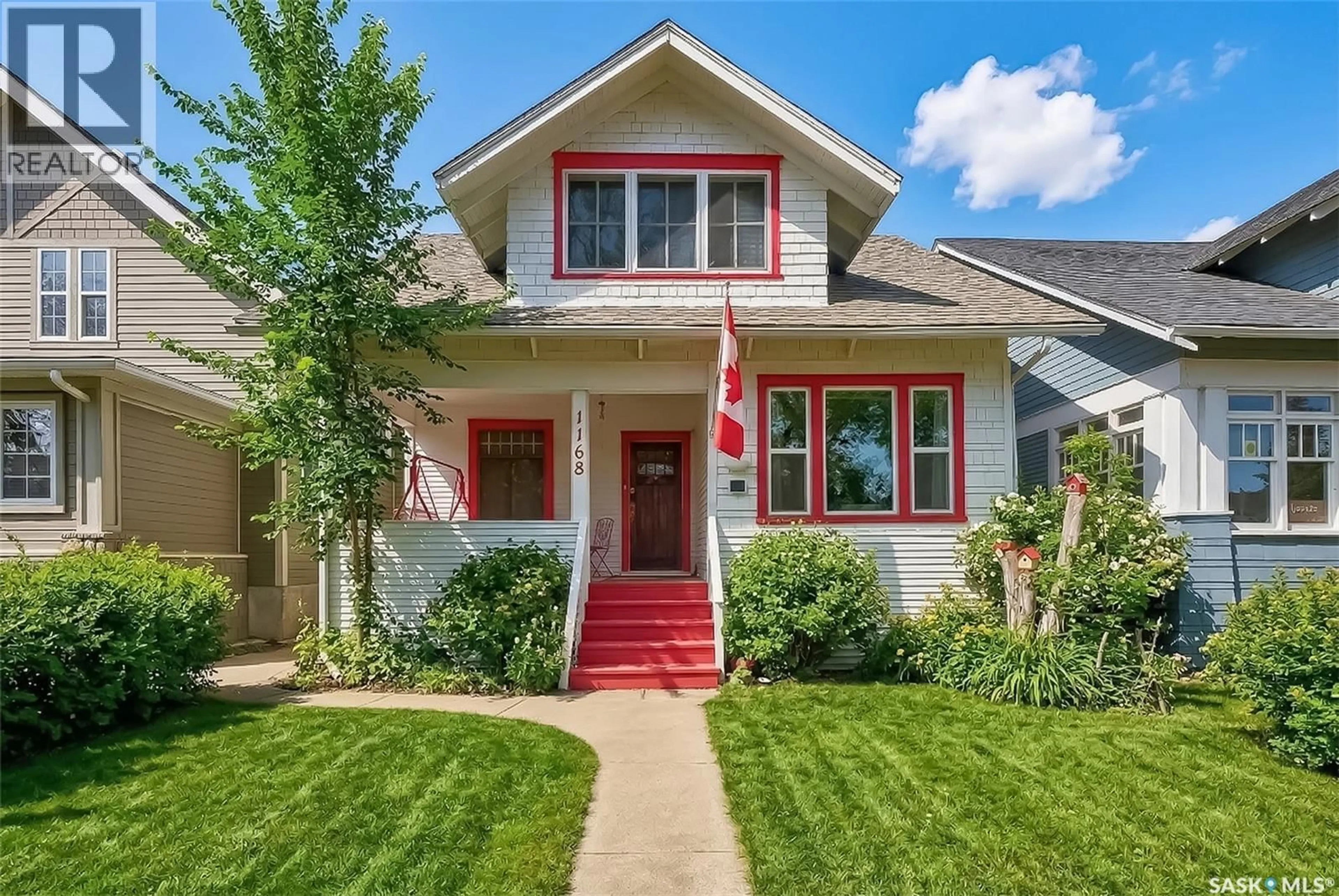 Home with vinyl exterior material, street for 1168 GRAFTON AVENUE, Moose Jaw Saskatchewan S6H3S5