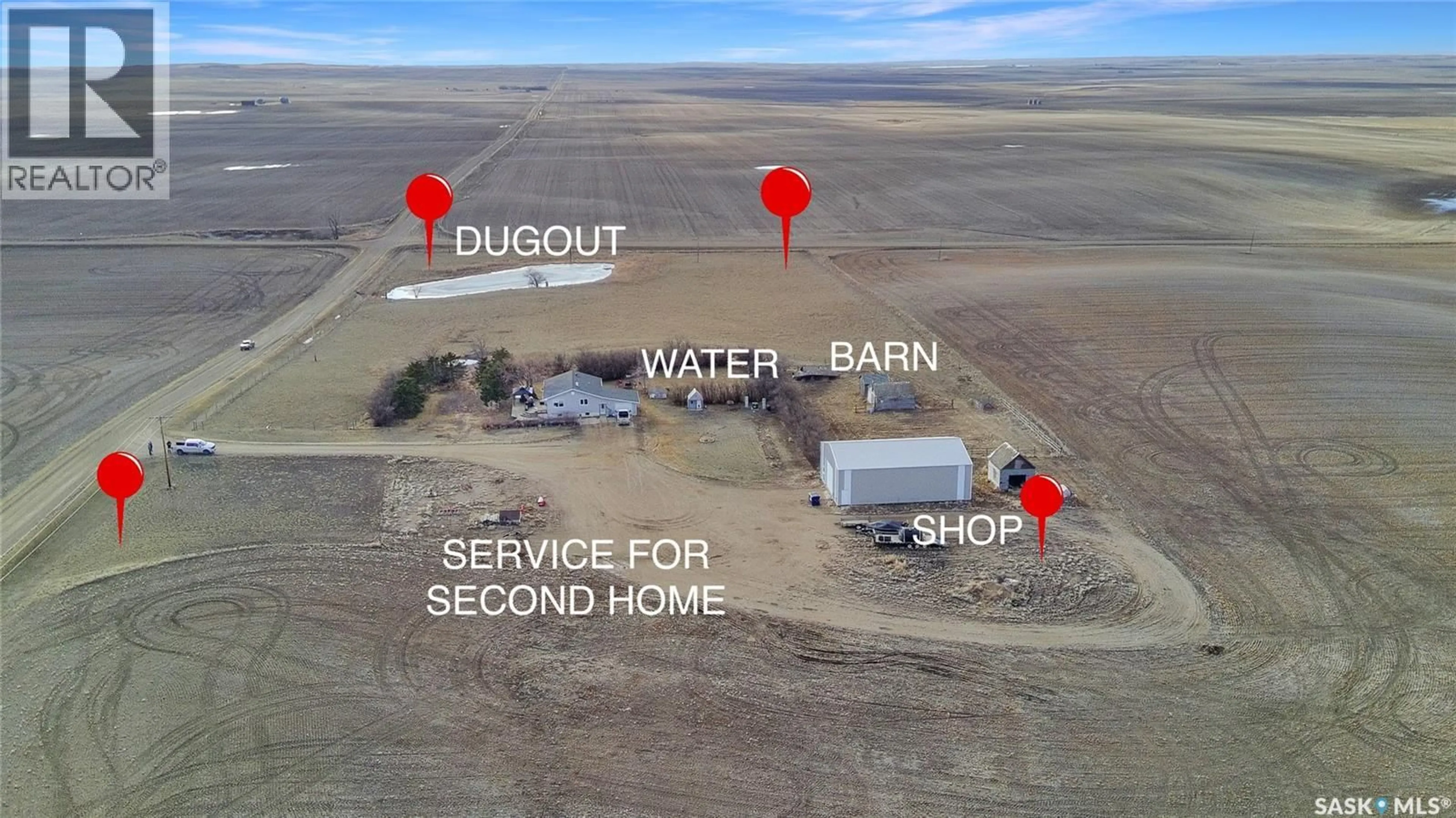 A pic from outside/outdoor area/front of a property/back of a property/a pic from drone, building for MORSE ACREAGE, Morse Rm No. 165 Saskatchewan S0H2A0