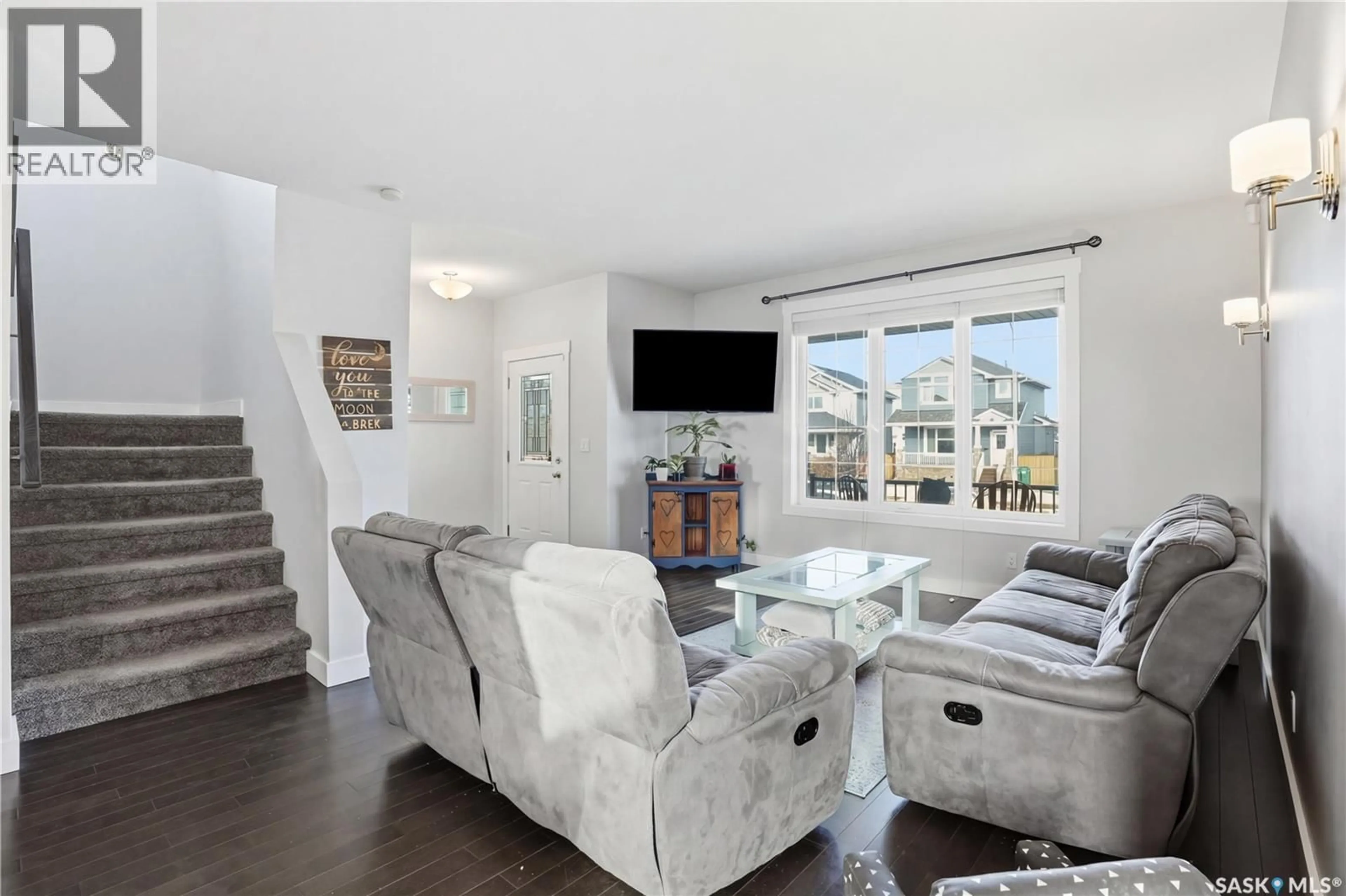 Living room with furniture, unknown for 338 ROSEWOOD BOULEVARD, Saskatoon Saskatchewan S7V0G9