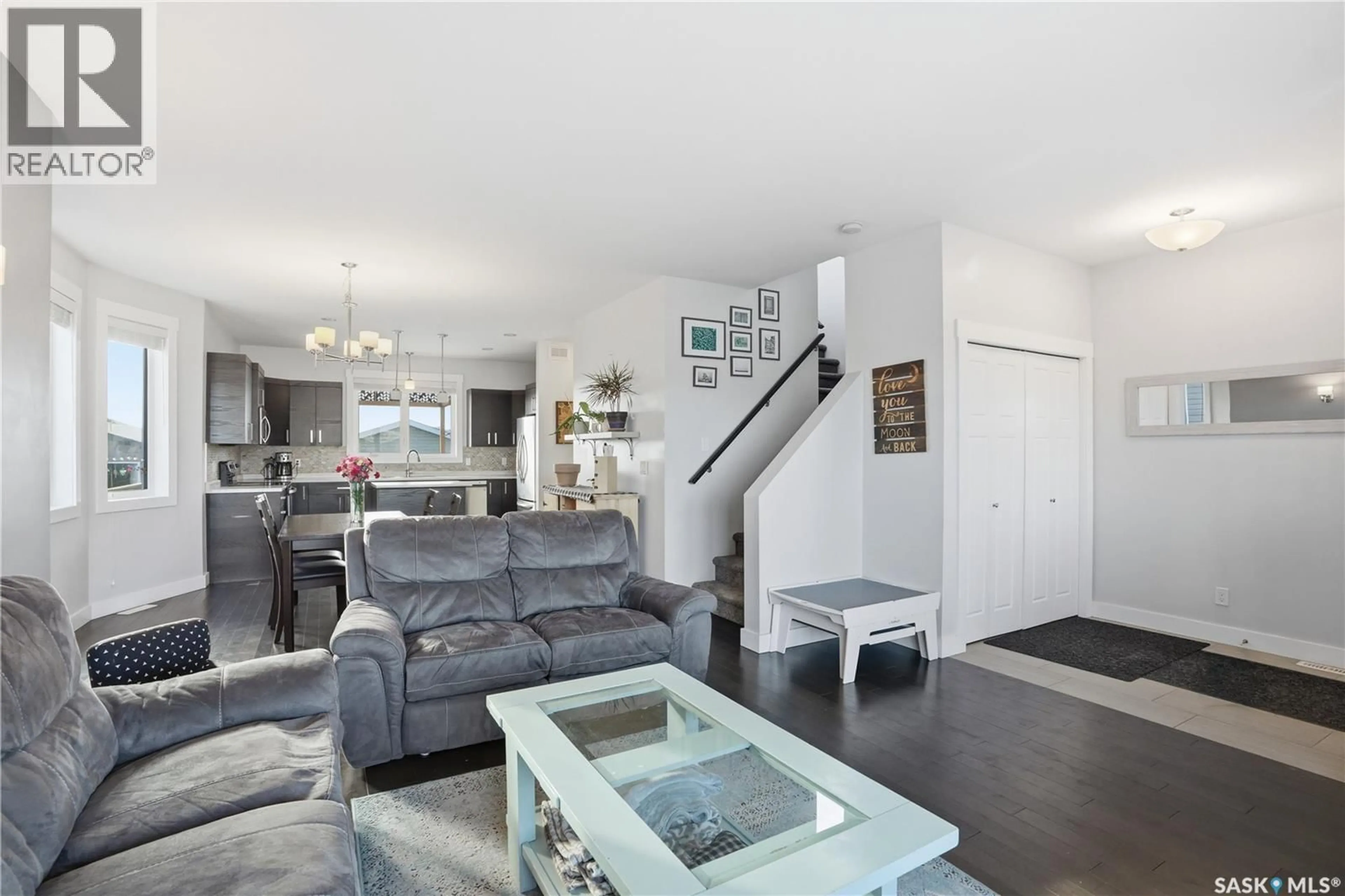 Living room with furniture, unknown for 338 ROSEWOOD BOULEVARD, Saskatoon Saskatchewan S7V0G9