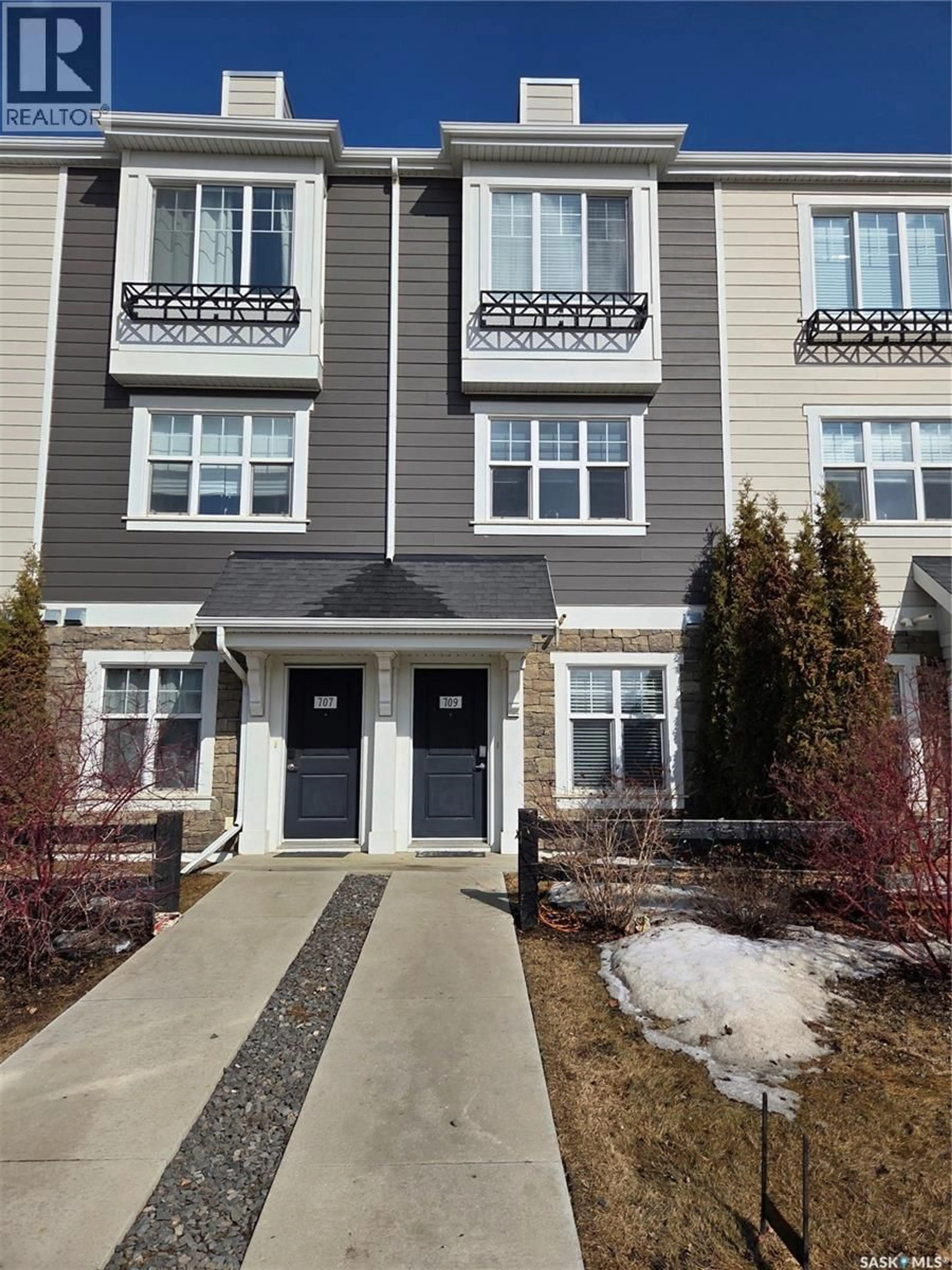 Unknown for 709 MEADOWS BOULEVARD, Saskatoon Saskatchewan S7V0H5