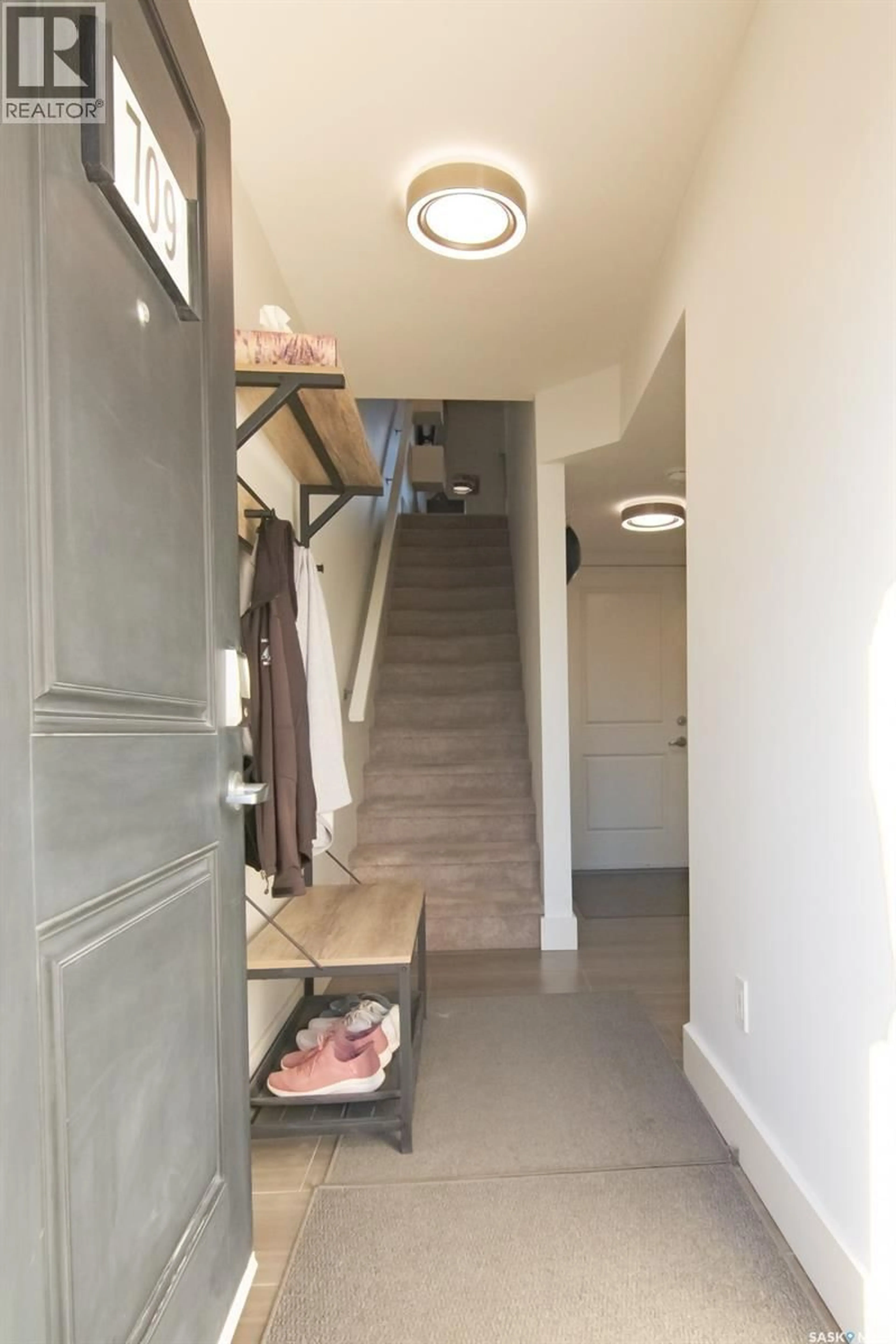 Indoor entryway for 709 MEADOWS BOULEVARD, Saskatoon Saskatchewan S7V0H5