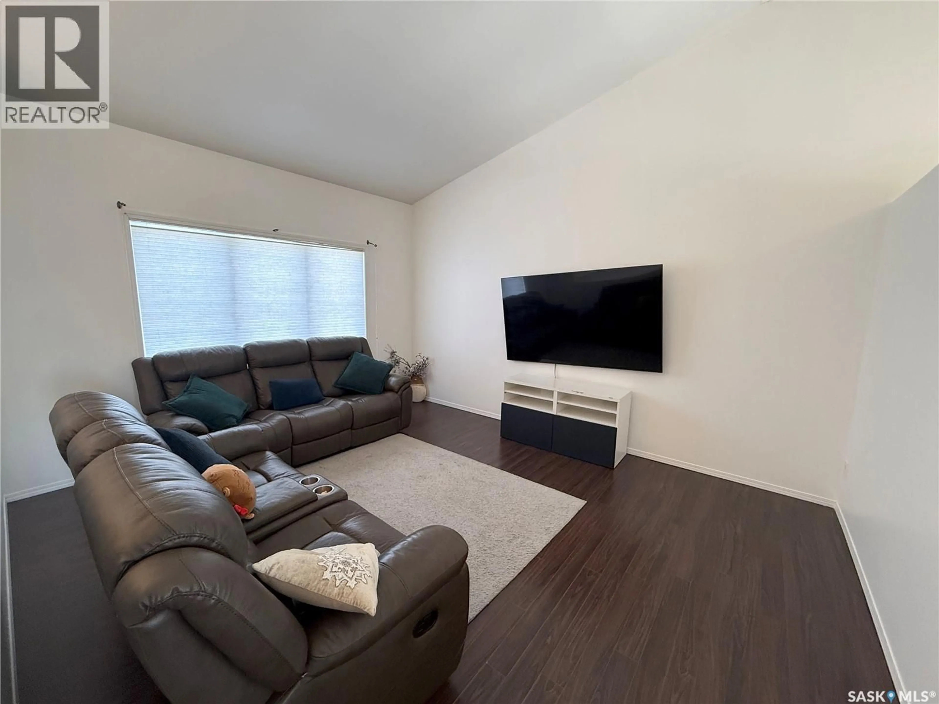 Living room with furniture, unknown for 1526 PATON CRESCENT, Saskatoon Saskatchewan S7W0C3