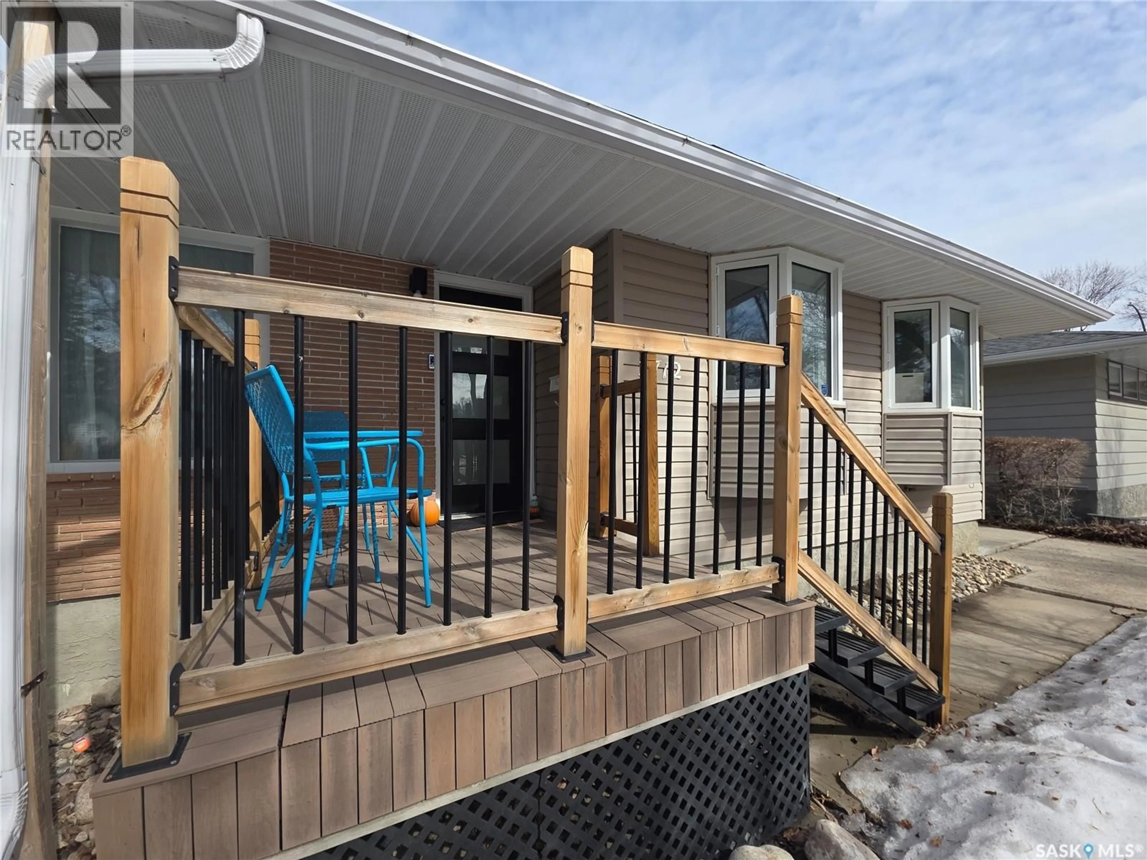 Unknown for 2712 GRANT ROAD, Regina Saskatchewan S4S5T5