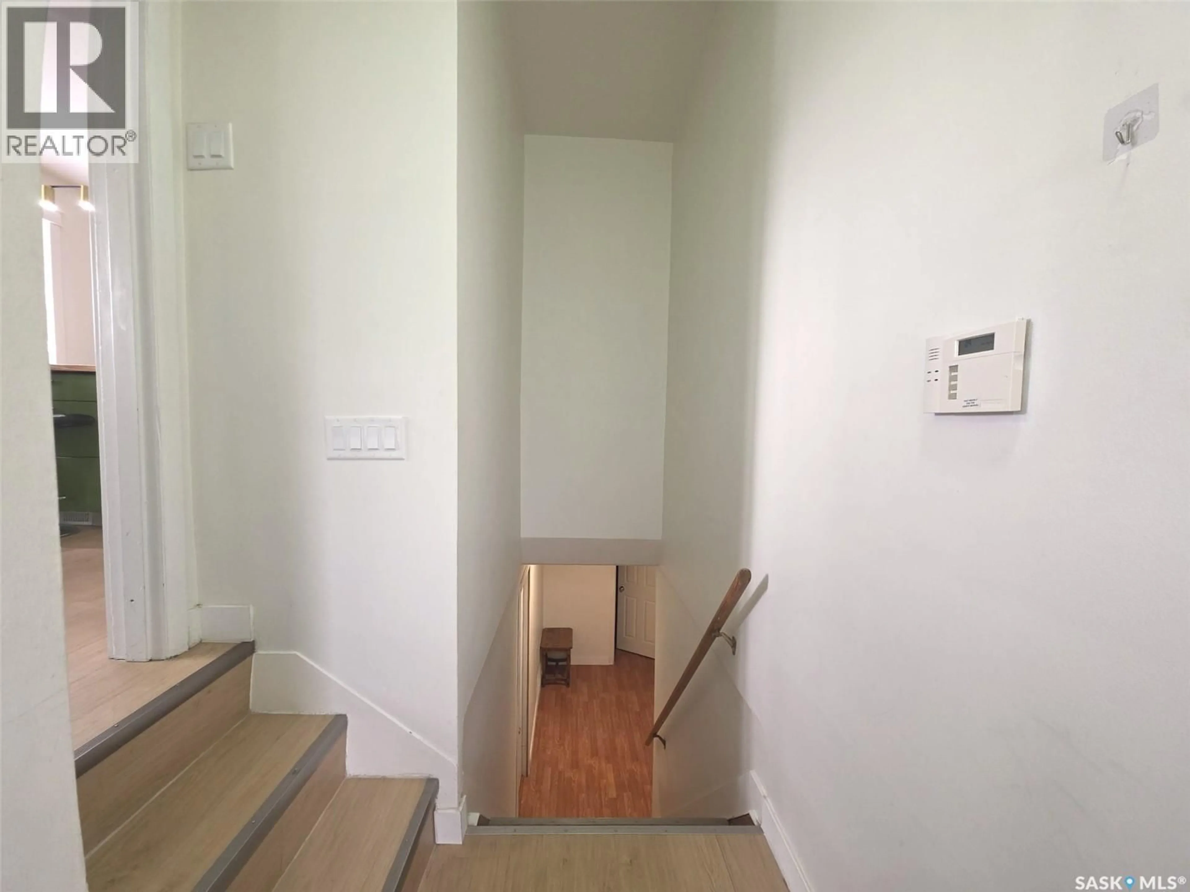 Unknown for 2712 GRANT ROAD, Regina Saskatchewan S4S5T5