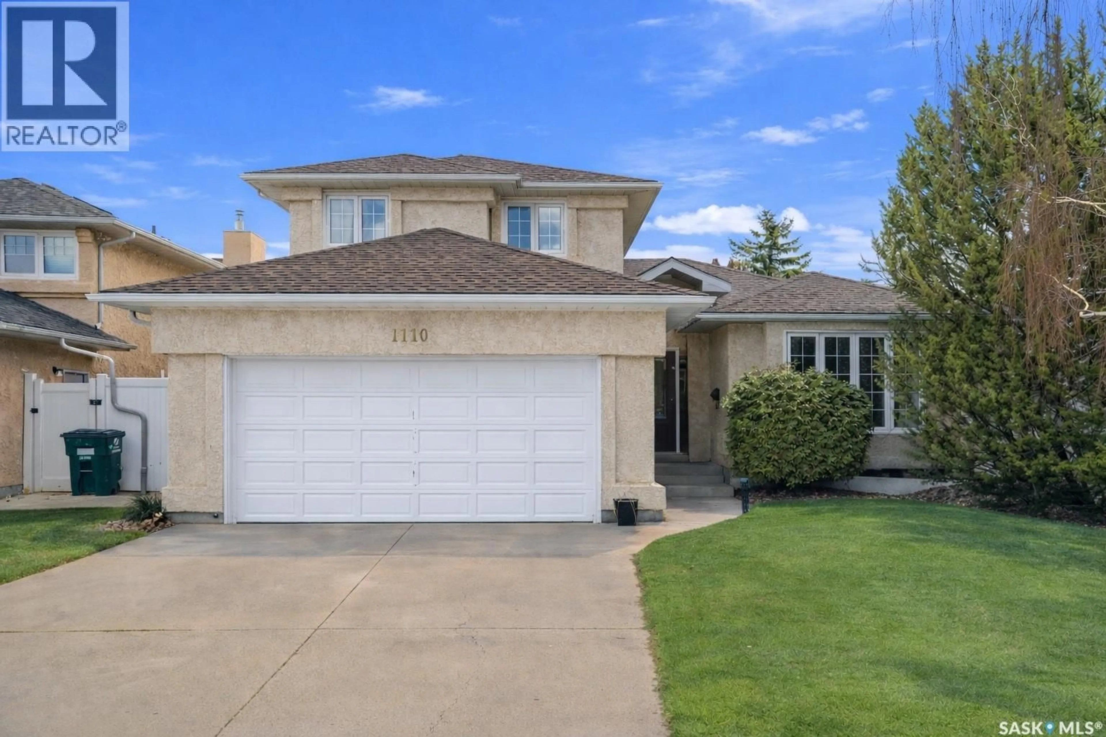 Home with vinyl exterior material, street for 1110 HURLEY WAY, Saskatoon Saskatchewan S7N4J7