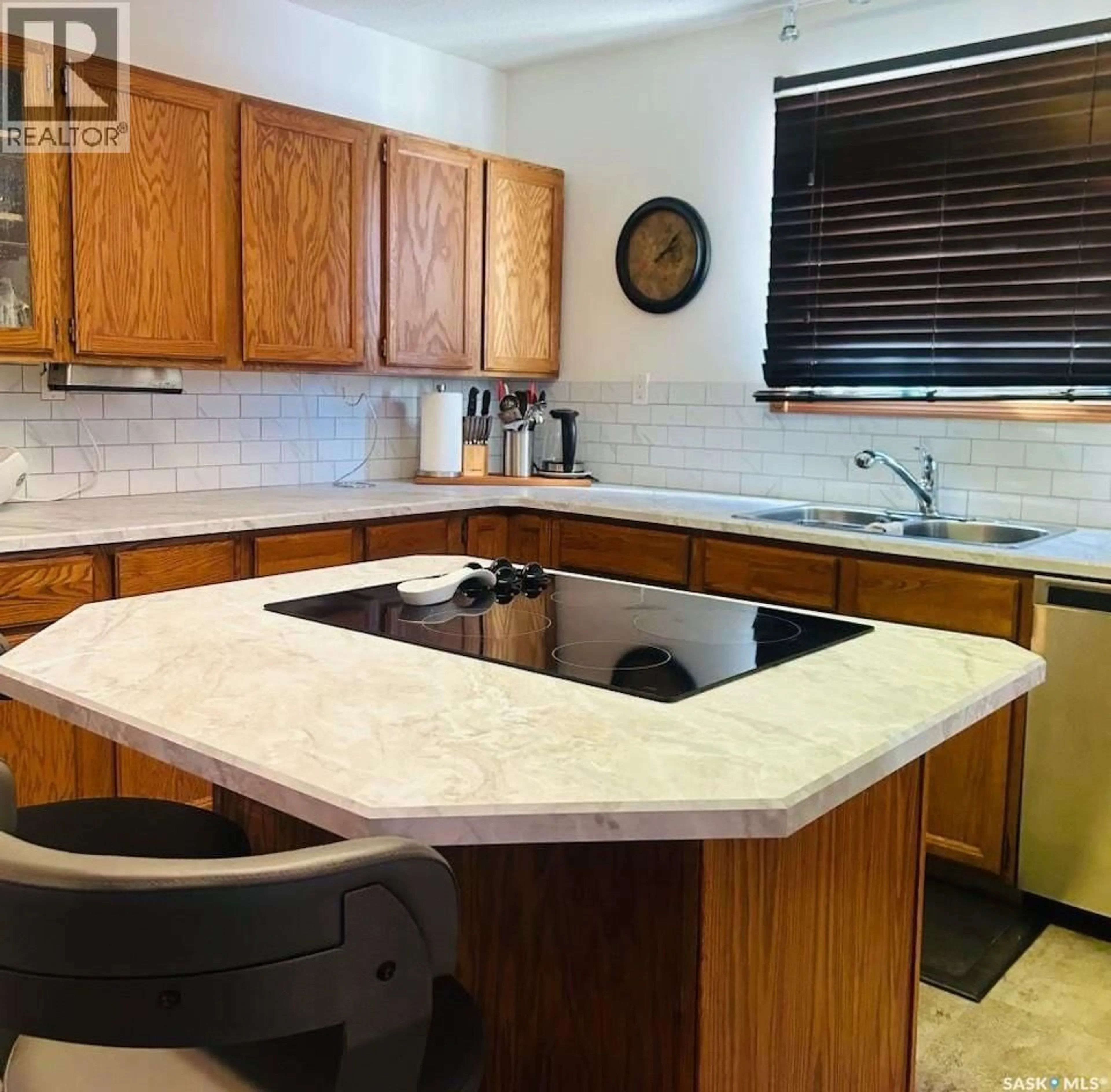 Standard kitchen, unknown for 206 2ND STREET, Carrot River Saskatchewan S0E0L0