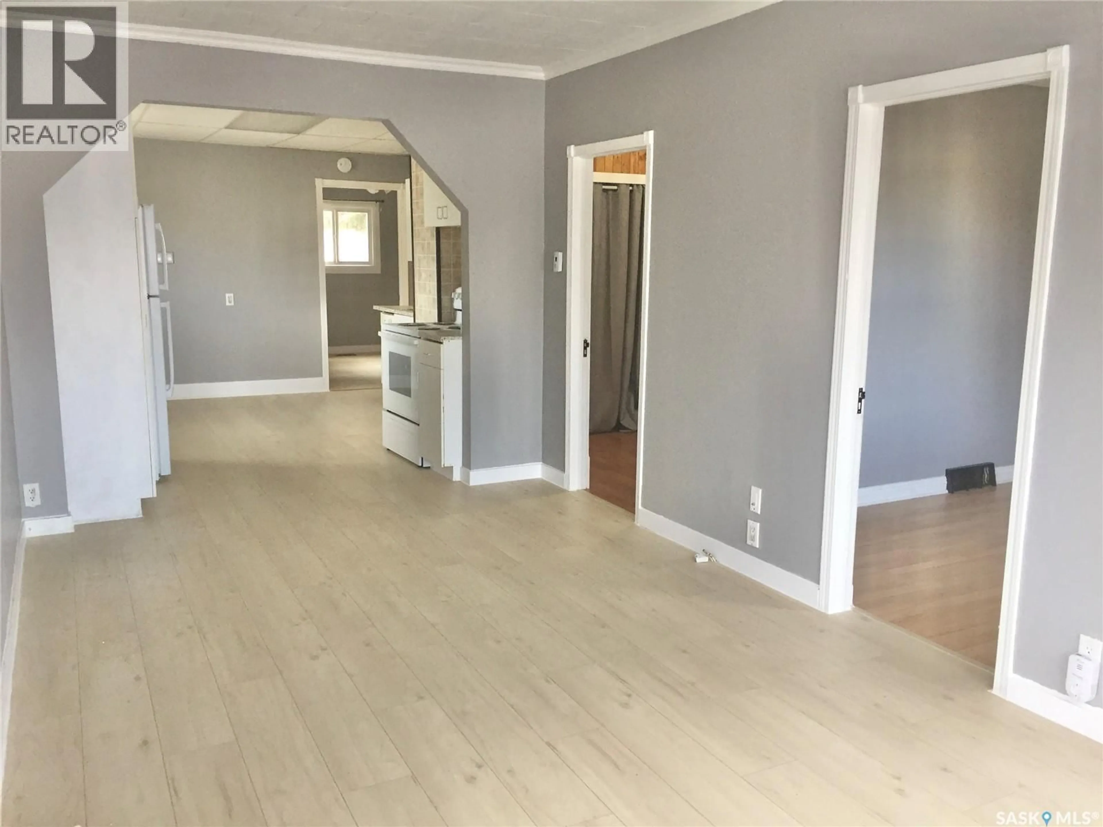 A pic of a room for 638 M AVENUE, Saskatoon Saskatchewan S7M2L2