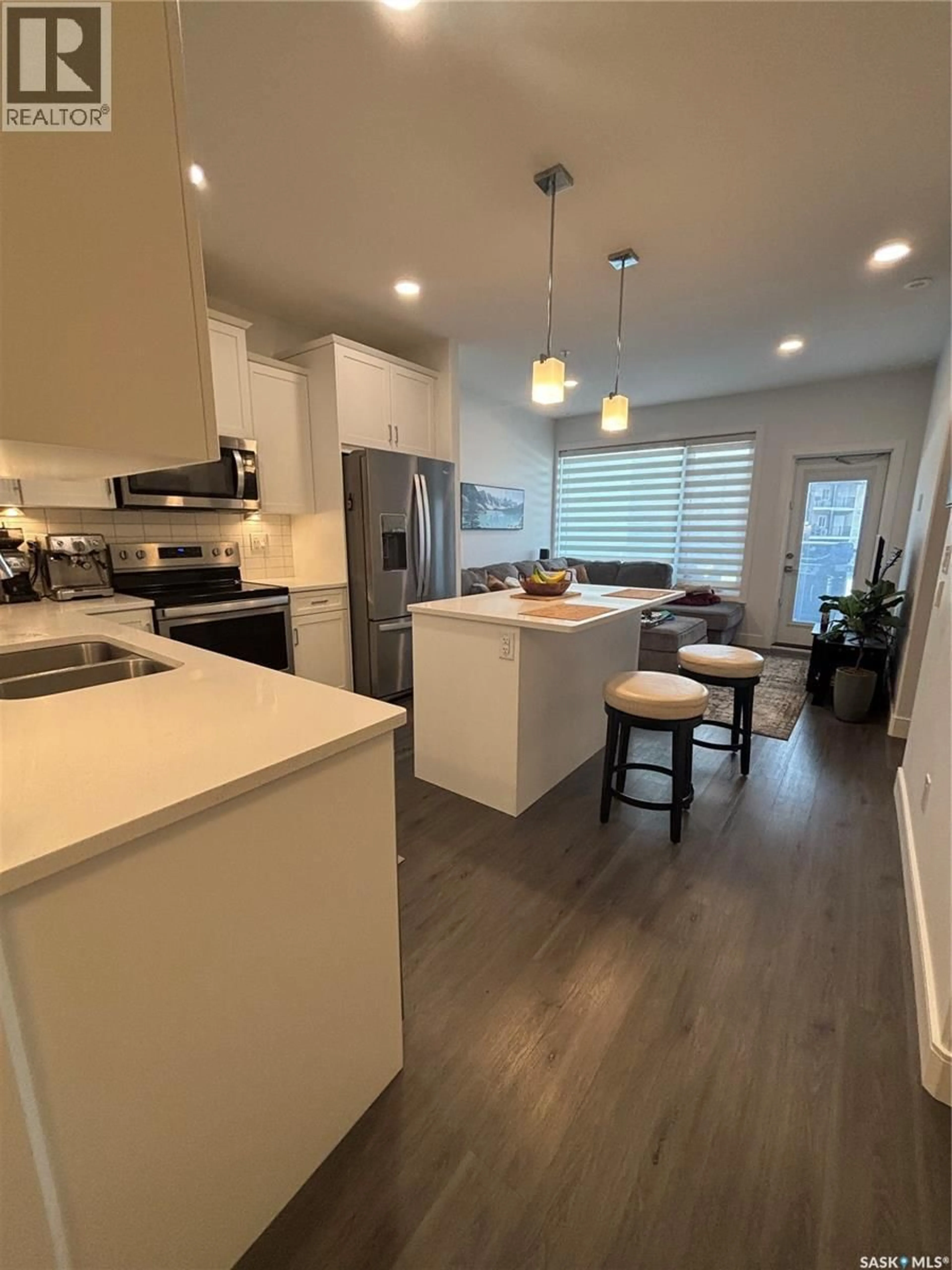 Unknown for 105 - 113 WILLIS CRESCENT, Saskatoon Saskatchewan S7T0Z3