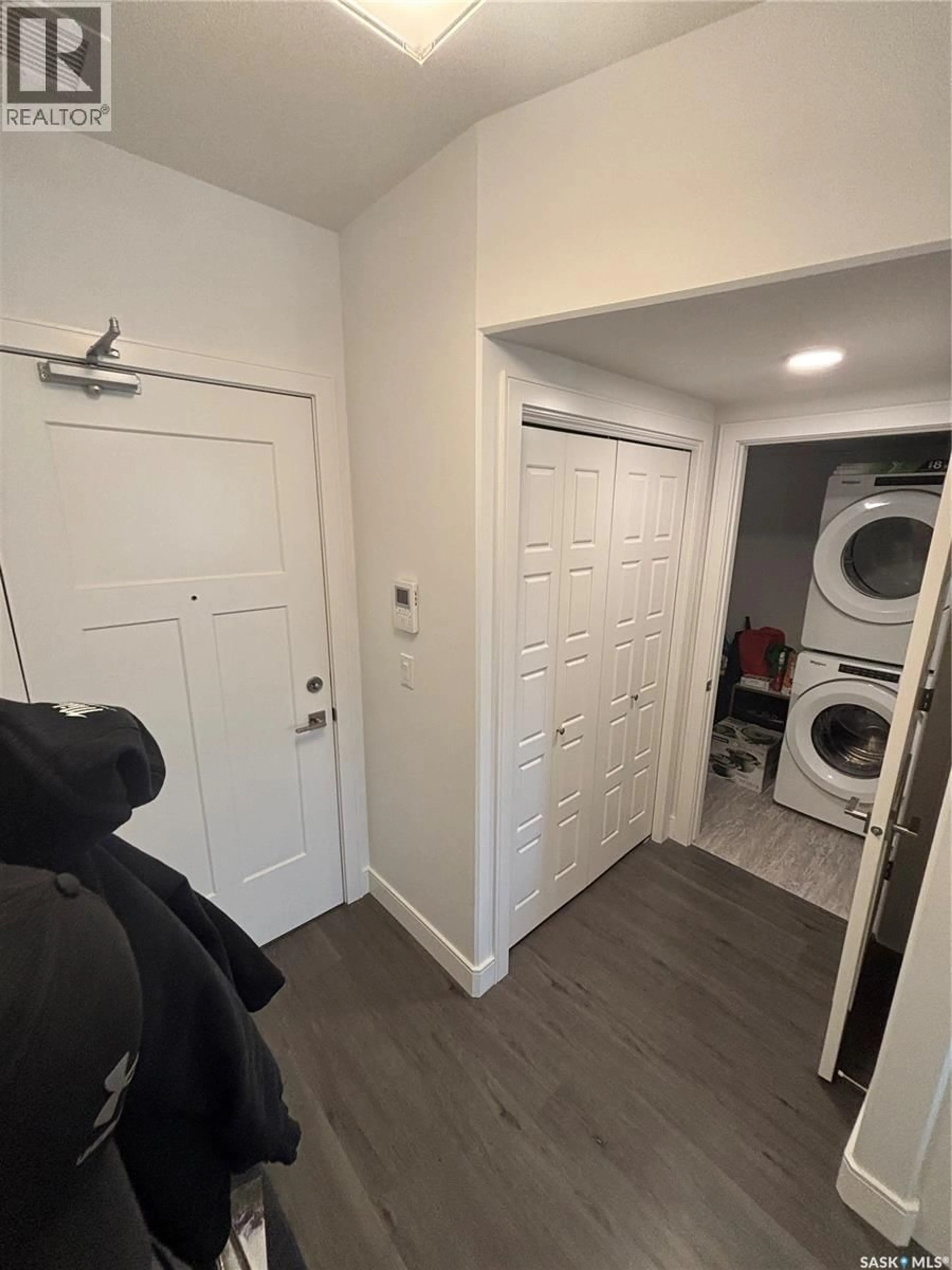 Unknown for 105 - 113 WILLIS CRESCENT, Saskatoon Saskatchewan S7T0Z3