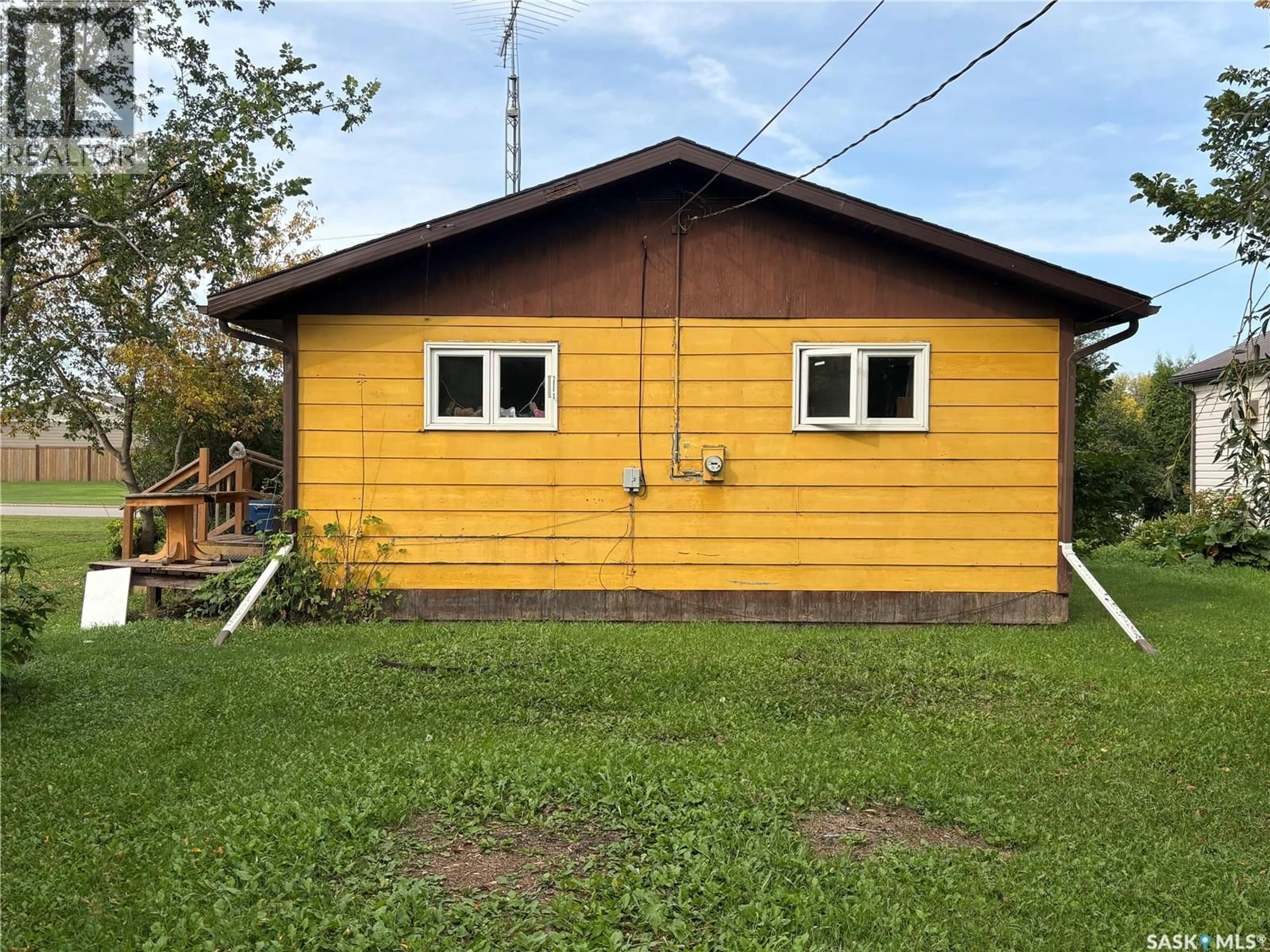 Shed for 202 DIXON AVENUE, Kinistino Saskatchewan S0J1H0