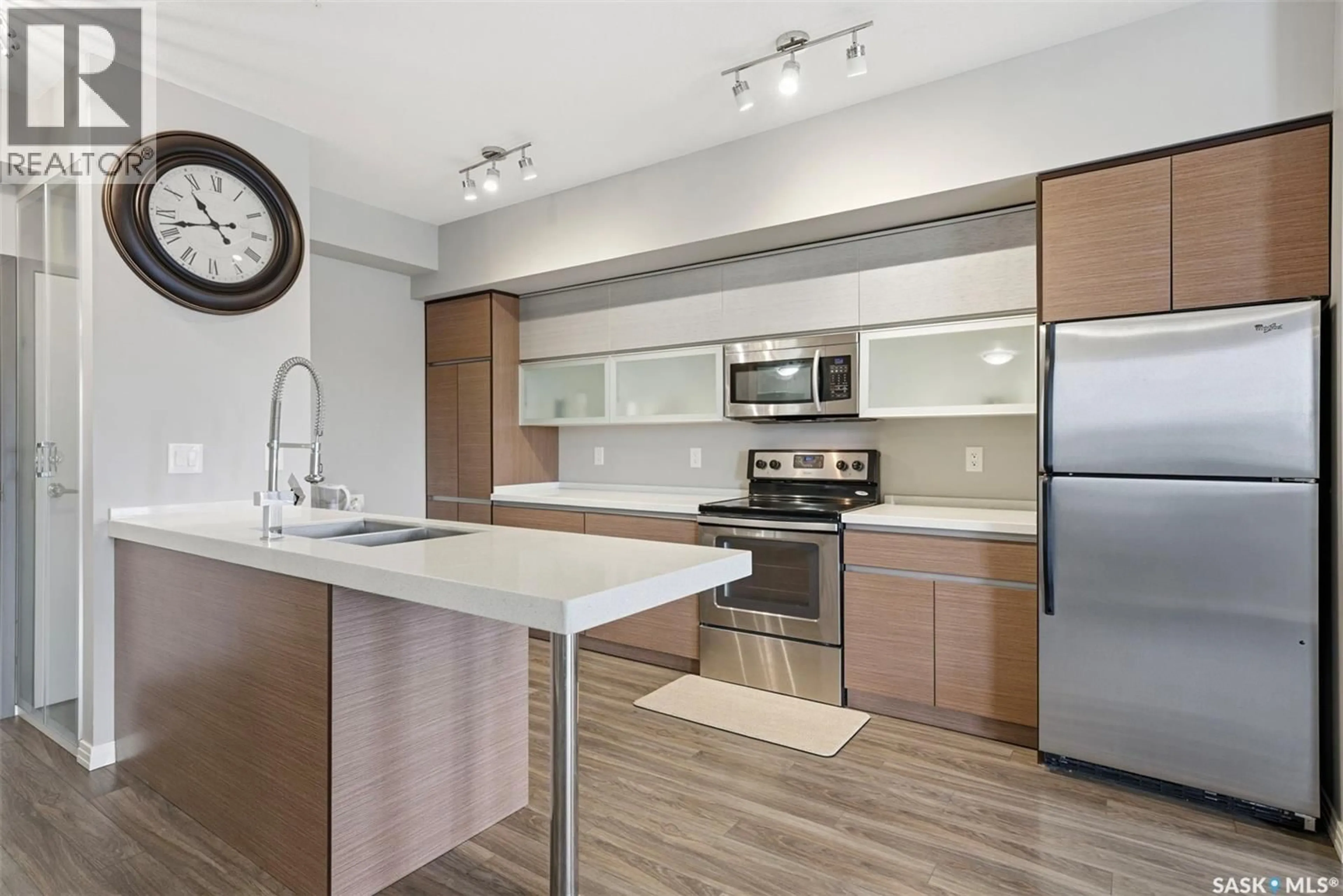 Open concept kitchen, unknown for 220 225 MANINGAS BEND, Saskatoon Saskatchewan S7W0P9