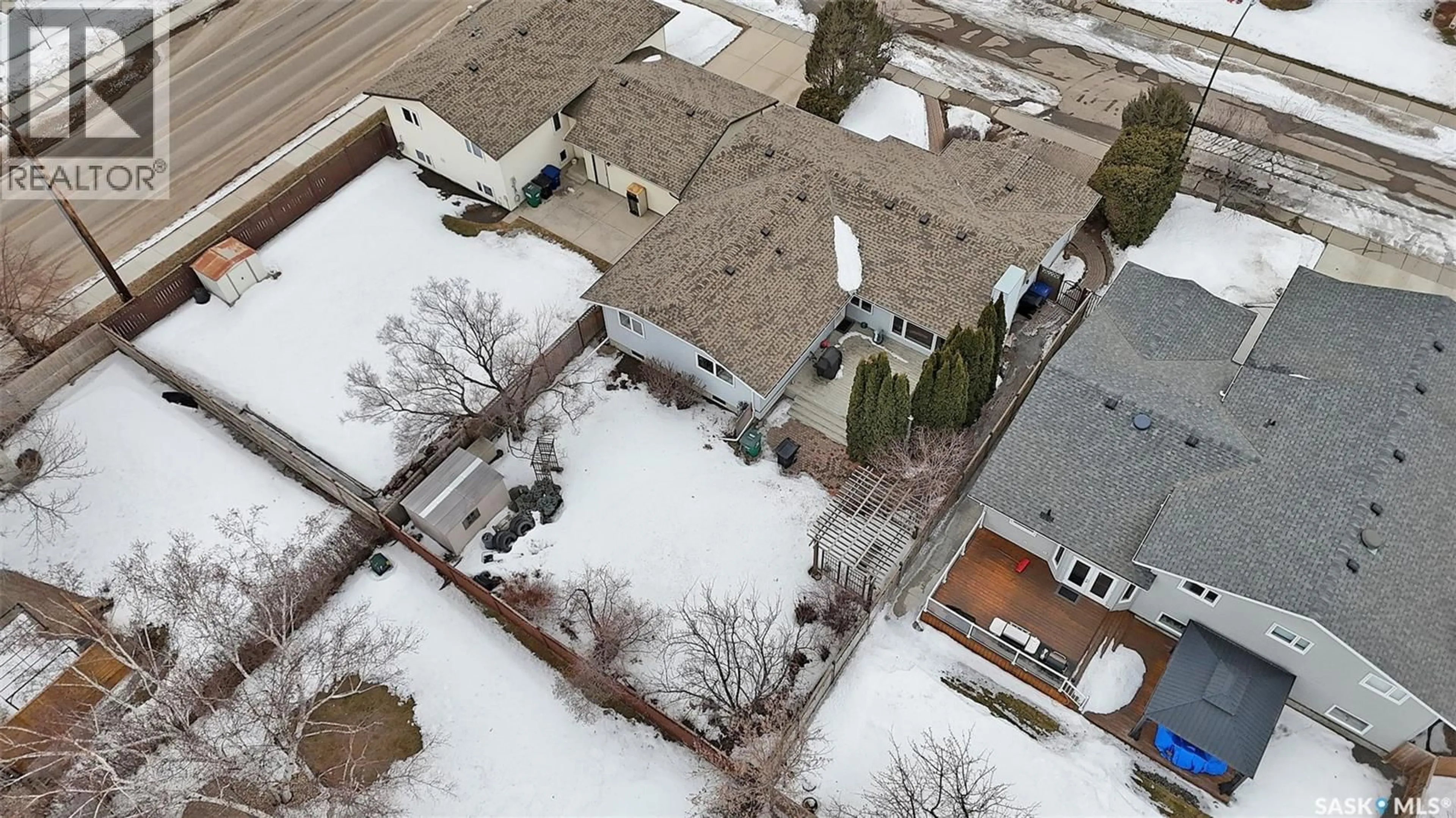 A pic from outside/outdoor area/front of a property/back of a property/a pic from drone, street for 143 BIRO PLACE, Saskatoon Saskatchewan S7K7V6