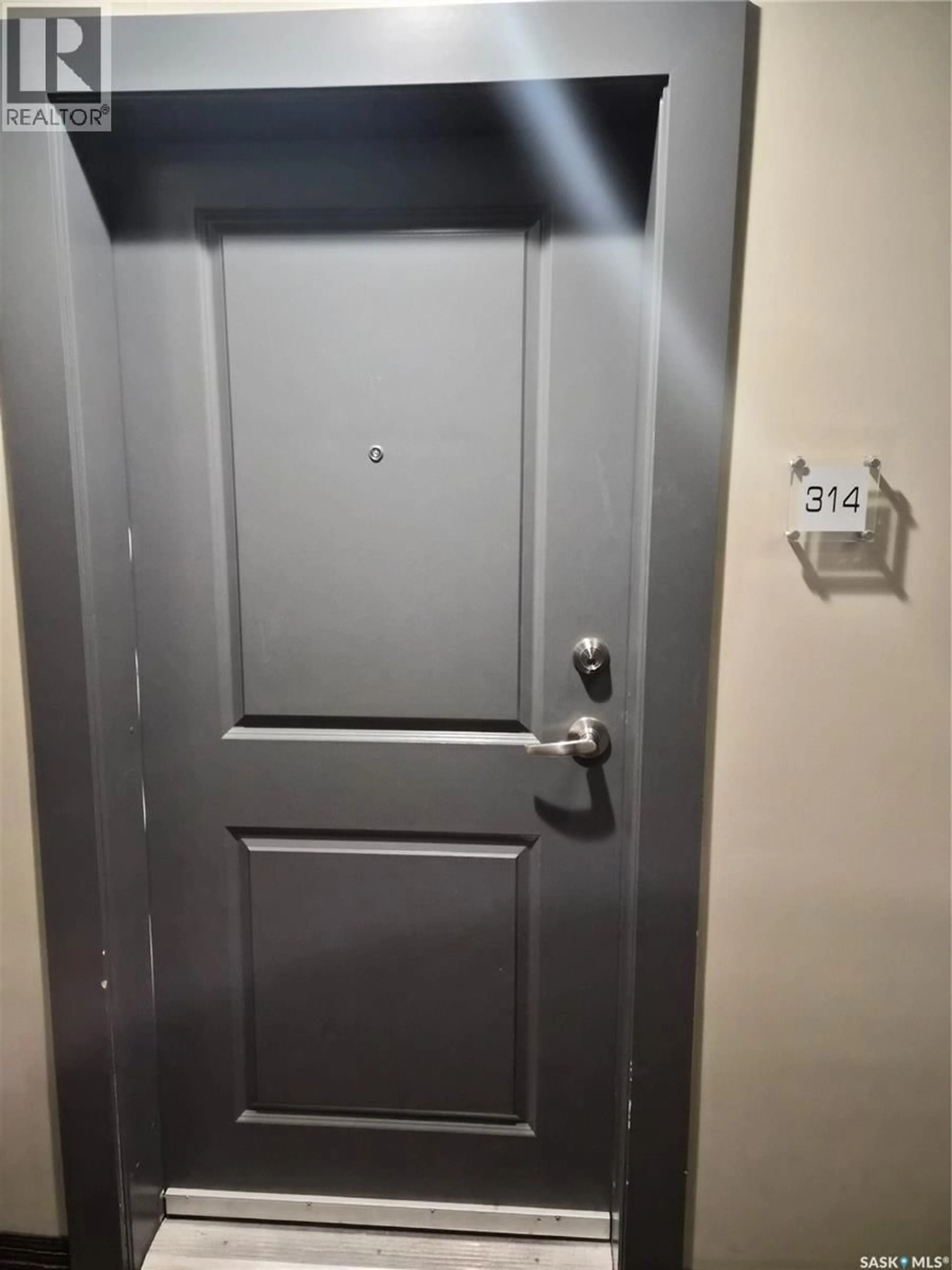 Unknown for 314B HUNTER ROAD, Saskatoon Saskatchewan S7T0J8