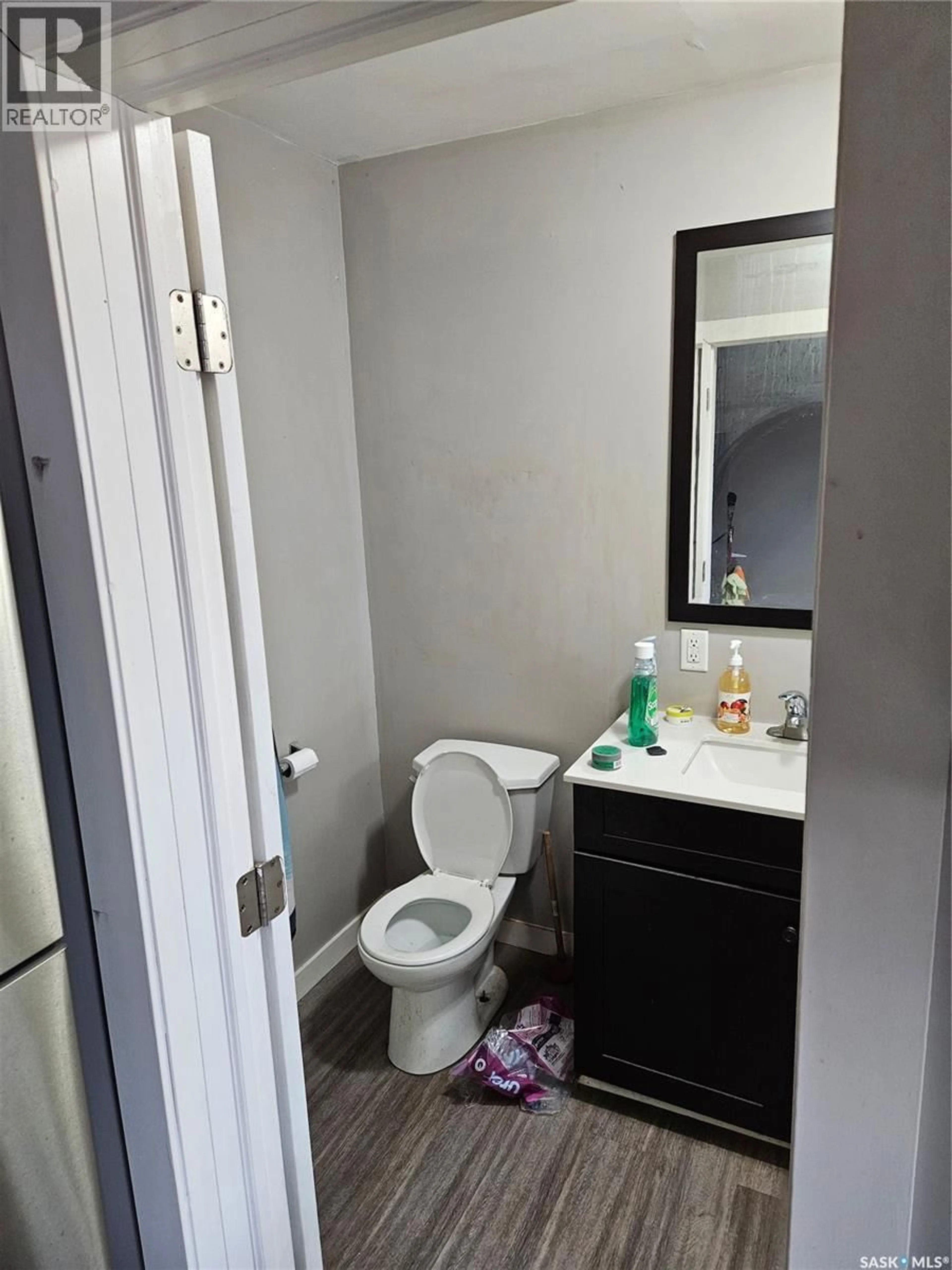 A pic of a room for 949 CAMERON STREET, Regina Saskatchewan S4T2S5