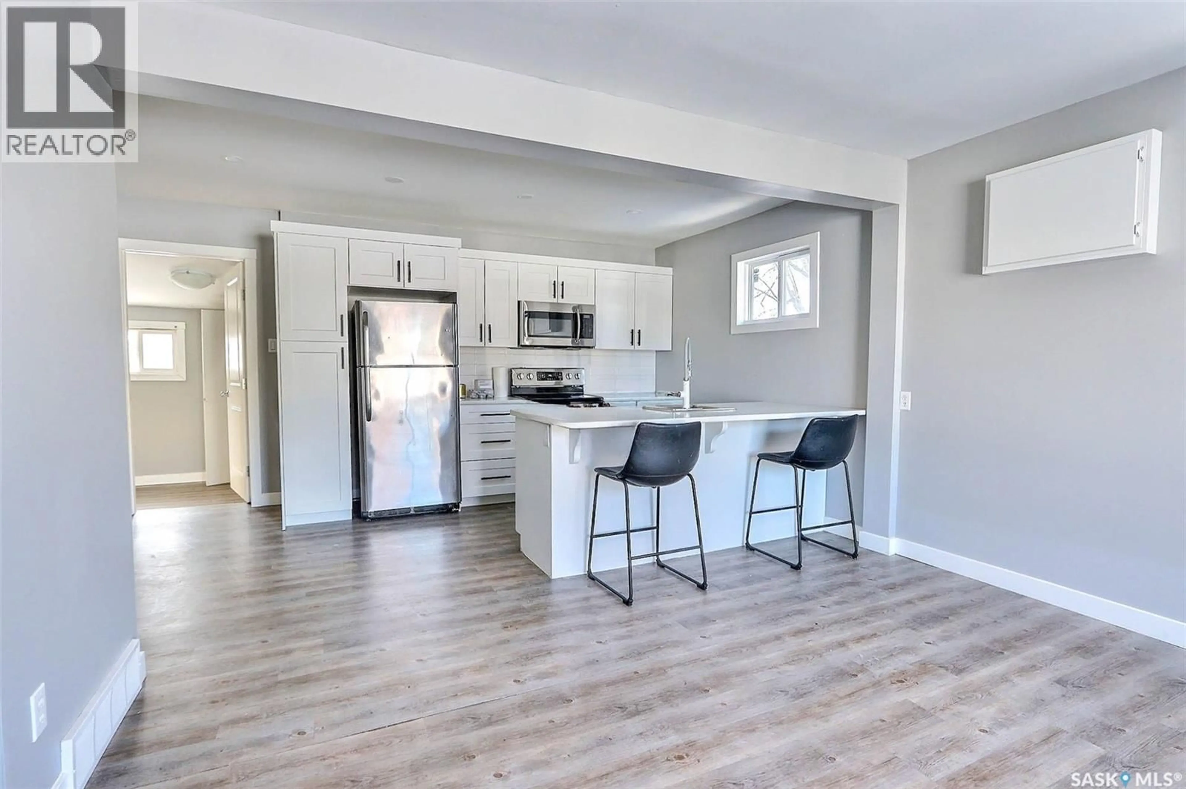 Open concept kitchen, unknown for 139 29TH STREET, Prince Albert Saskatchewan S6V4T3