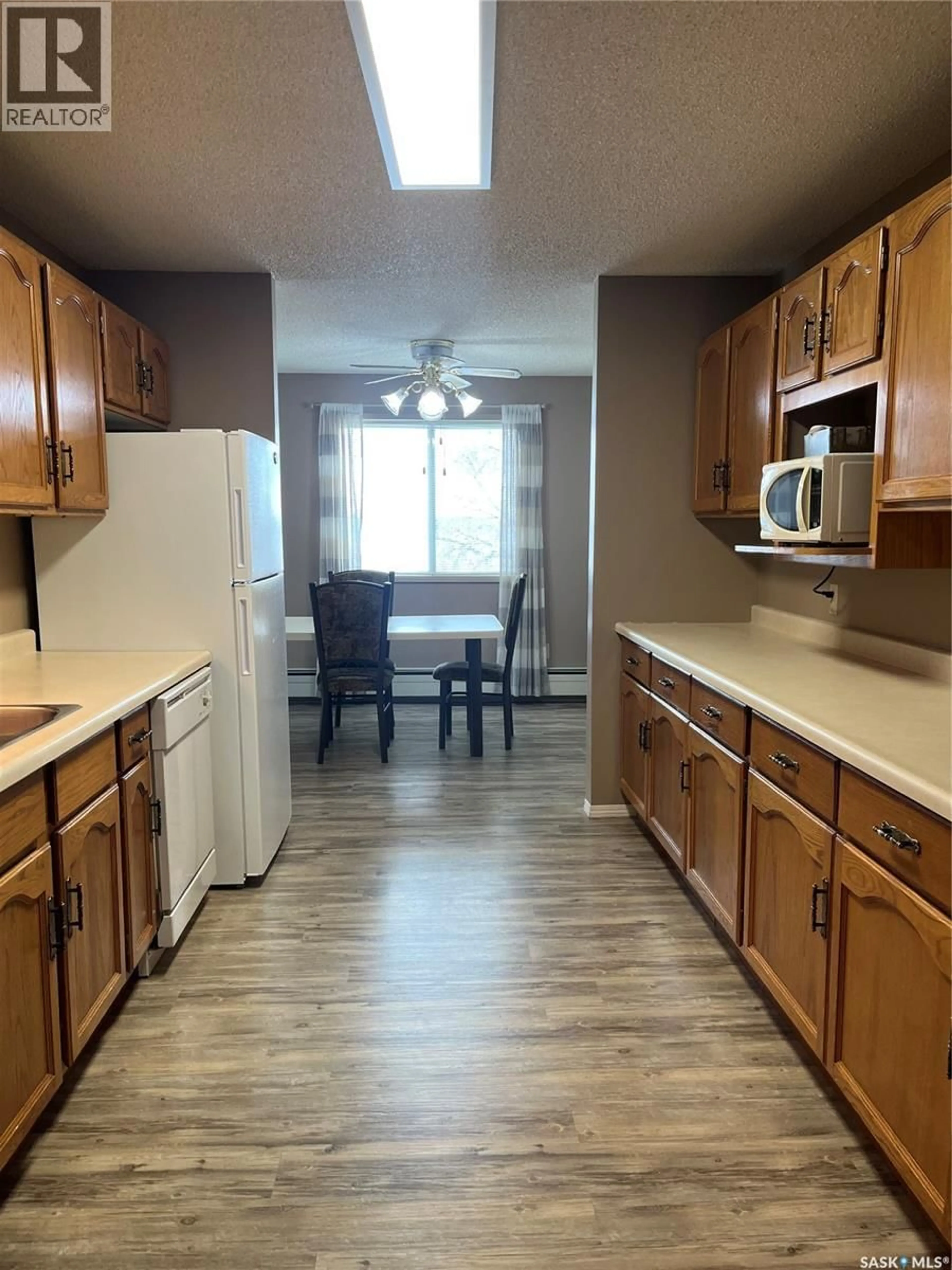 Standard kitchen, unknown for W - 205 66 19TH STREET, Prince Albert Saskatchewan S6V7T6