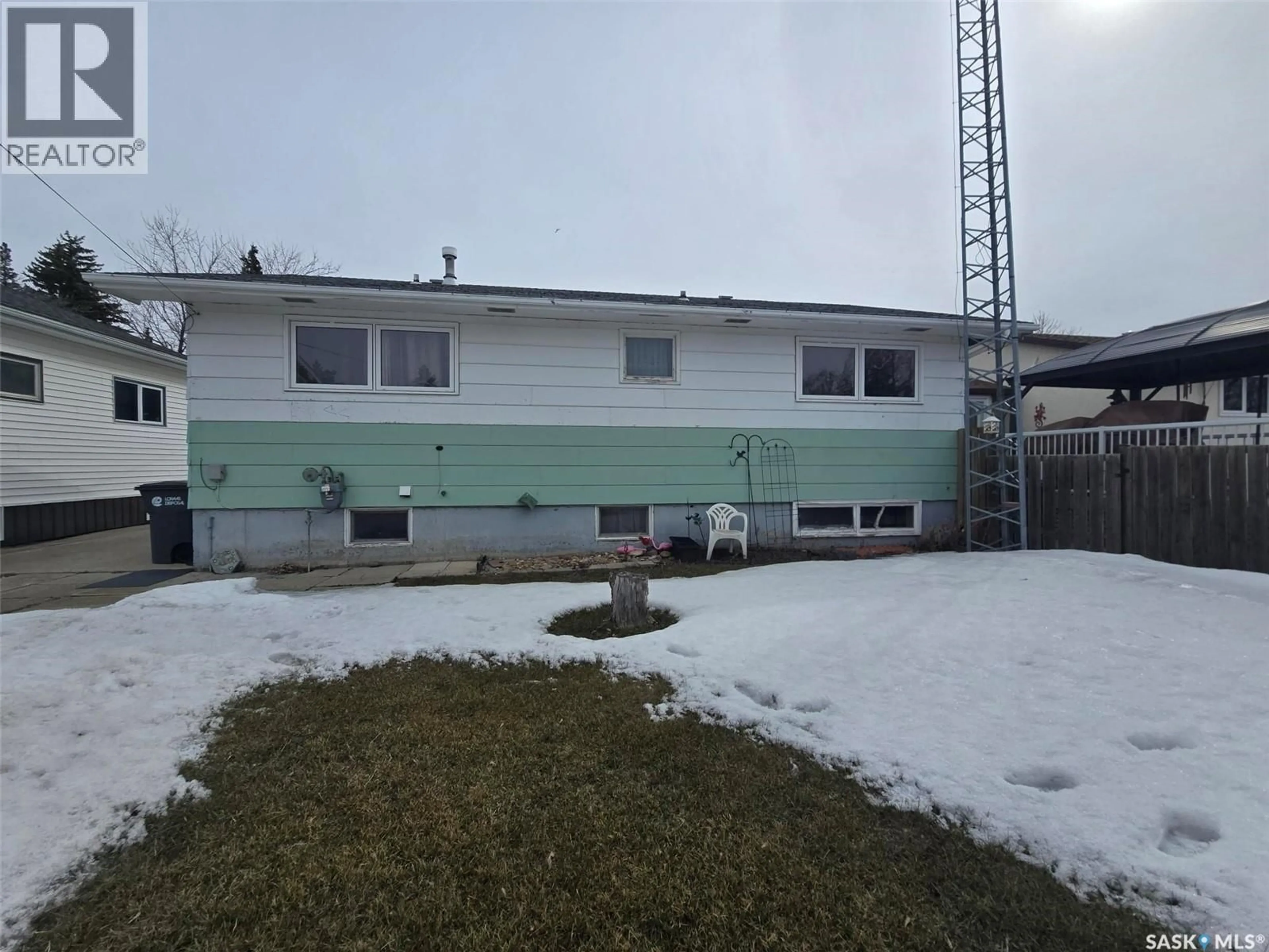Unknown for 904 FRANCIS STREET, Grenfell Saskatchewan S0G2B0