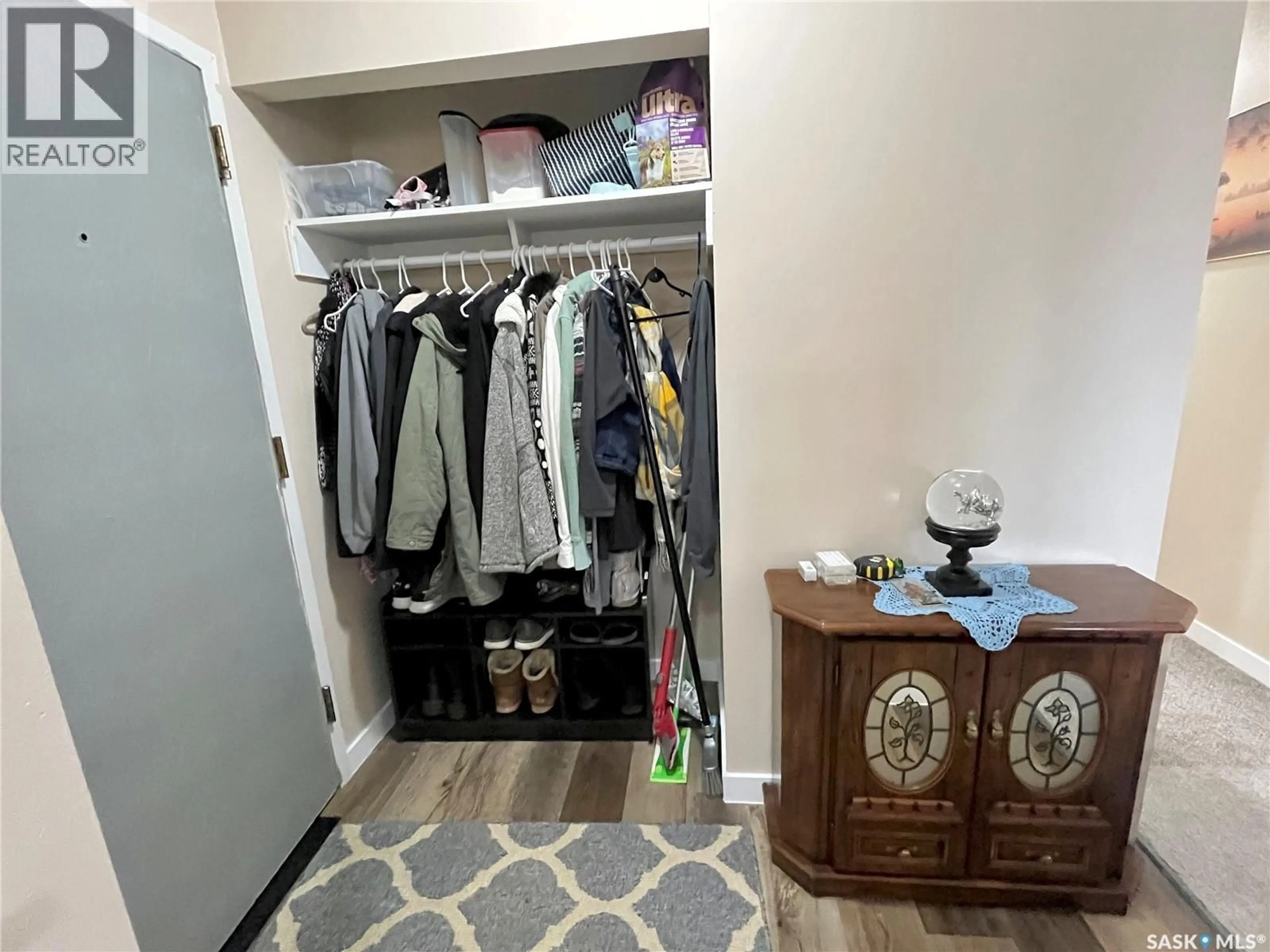 Storage room or clothes room or walk-in closet for 101 - 502 5TH AVENUE, Weyburn Saskatchewan S4H2W1