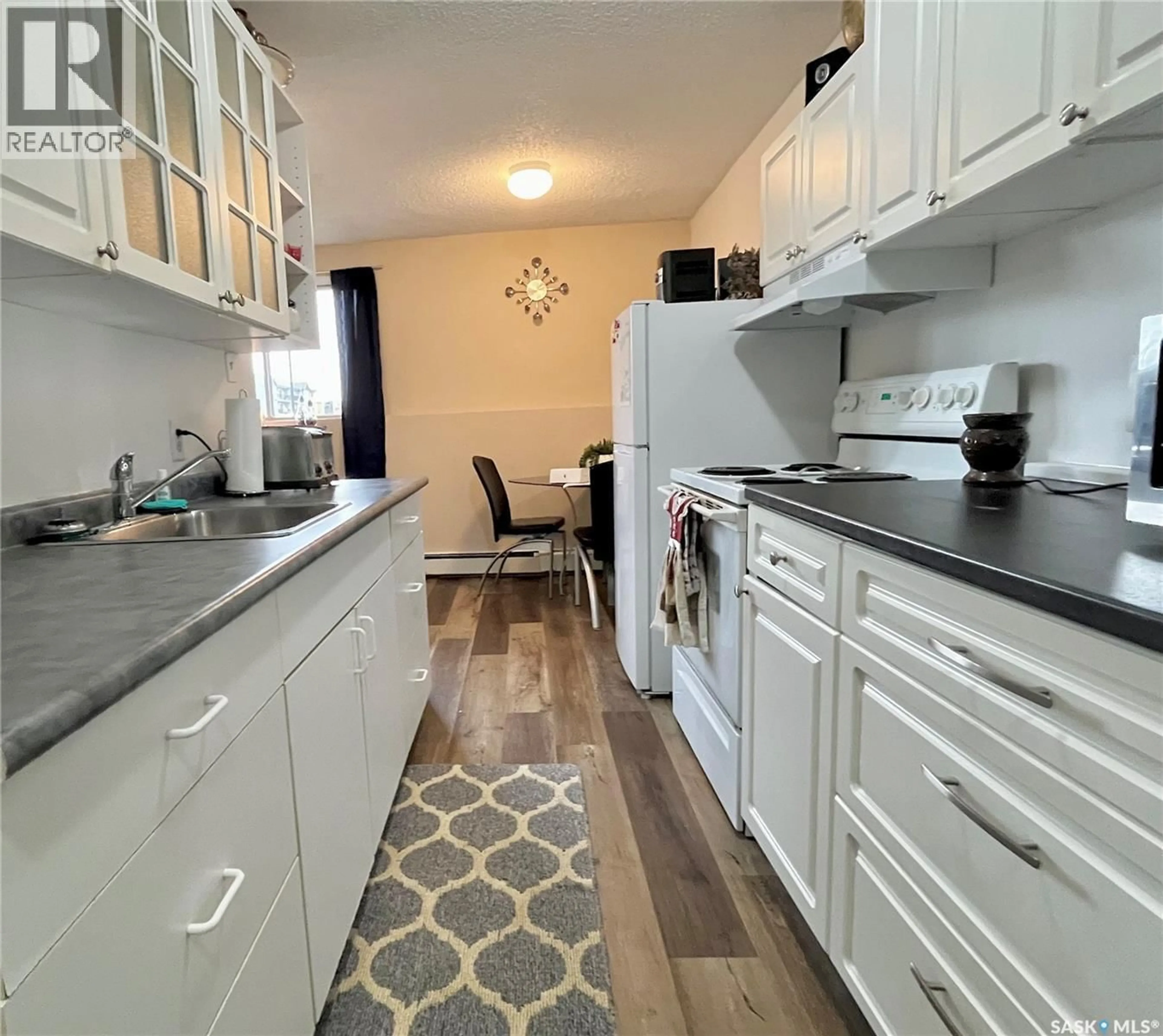 Unknown for 101 - 502 5TH AVENUE, Weyburn Saskatchewan S4H2W1