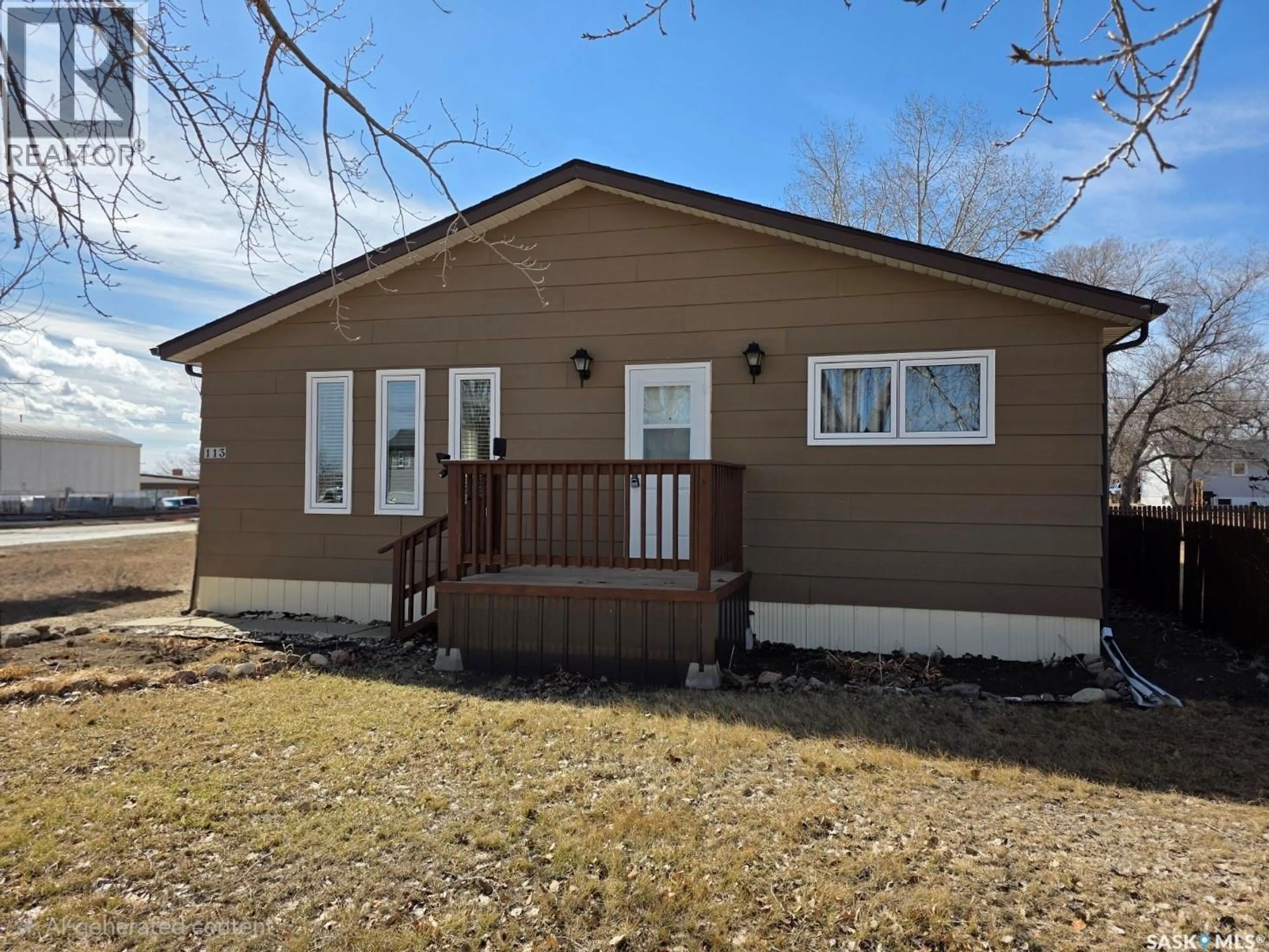 Home with vinyl exterior material, street for 113 3RD STREET, Mankota Saskatchewan S0H2W0