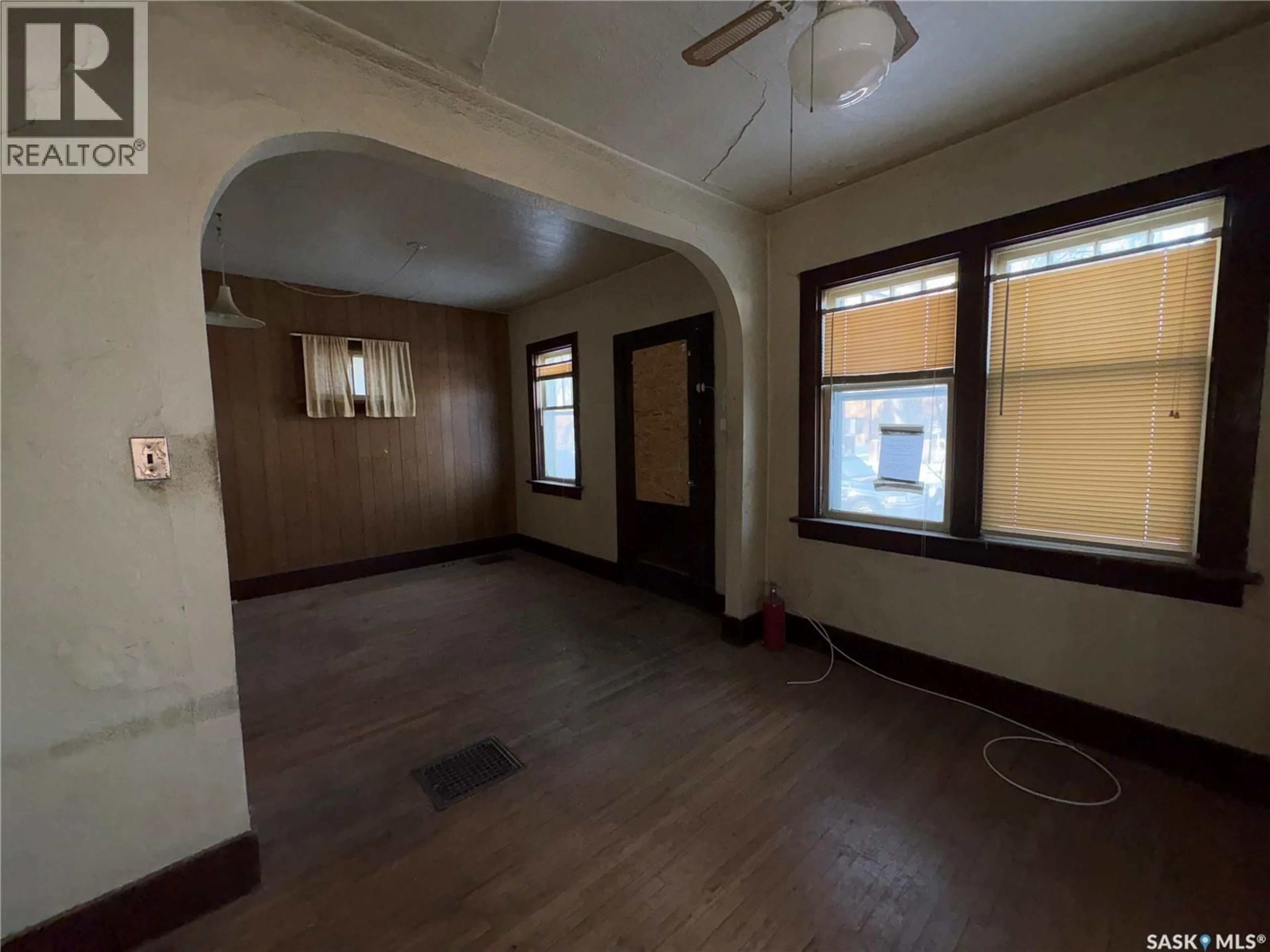 A pic of a room for 1703 MONTREAL STREET, Regina Saskatchewan S4P1K8