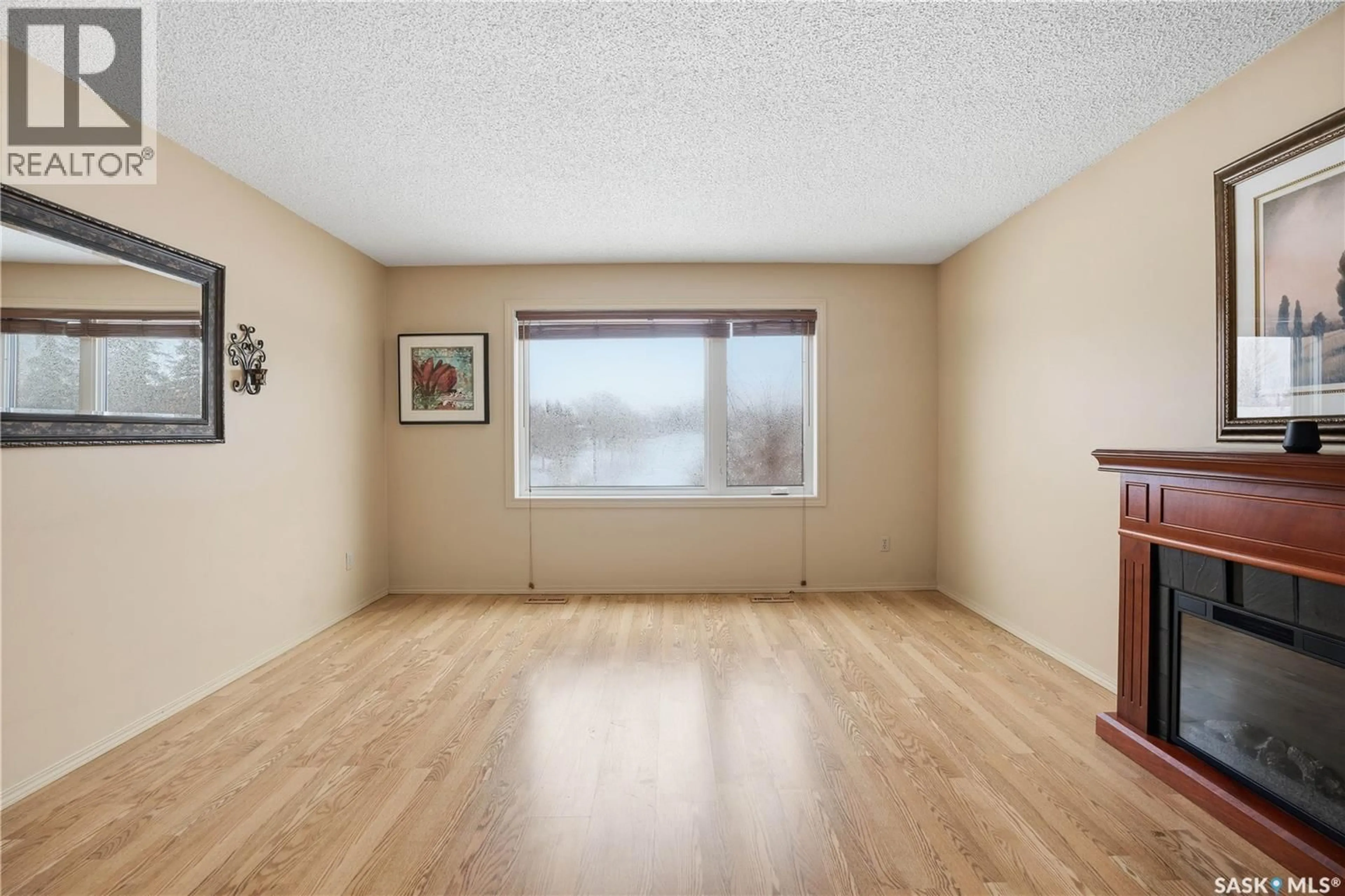 A pic of a room for 6914 CUNNINGHAM DRIVE, Regina Saskatchewan S4X3V6