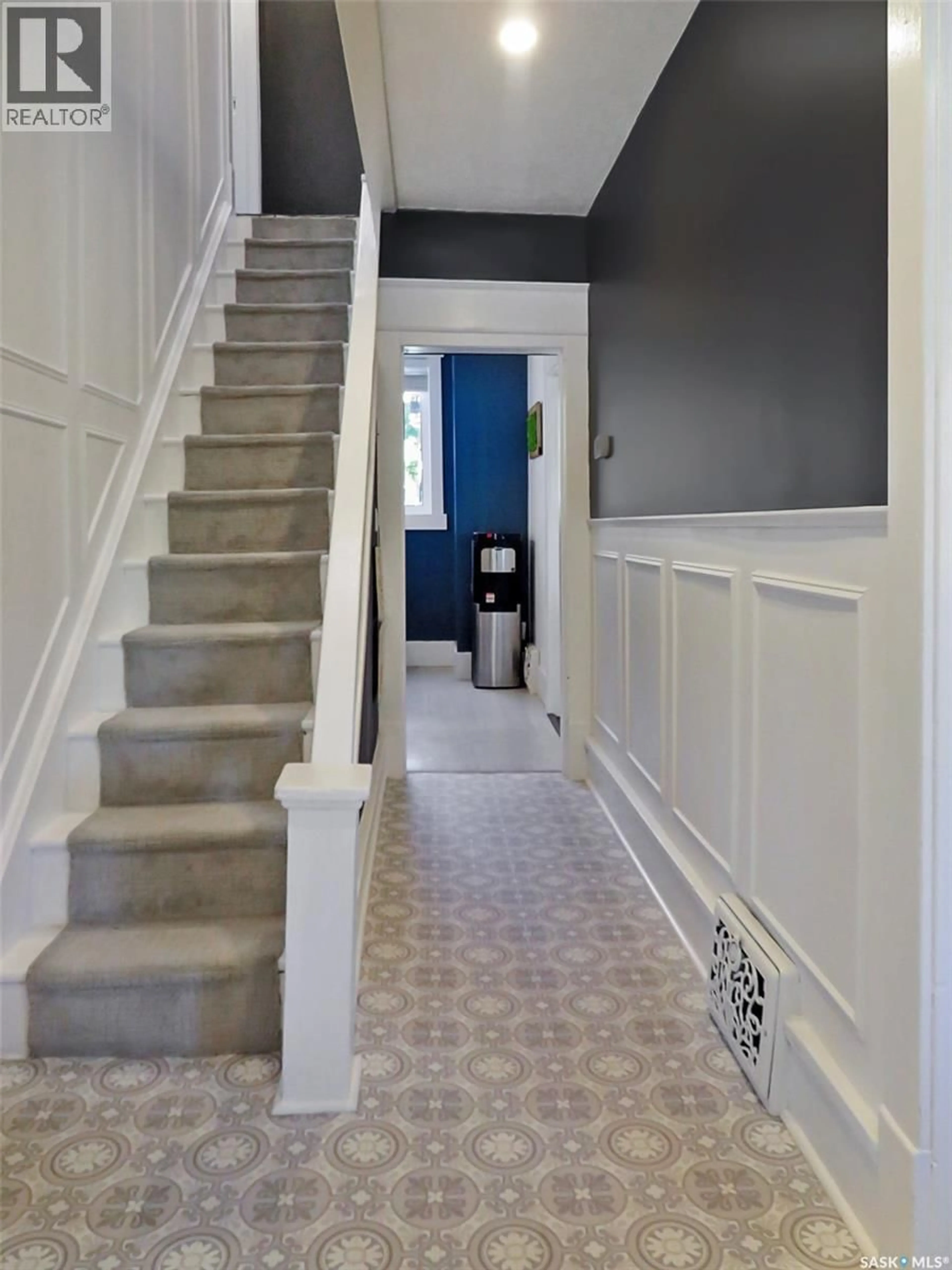 Unknown for 376 5TH AVENUE, Swift Current Saskatchewan S9H0W8