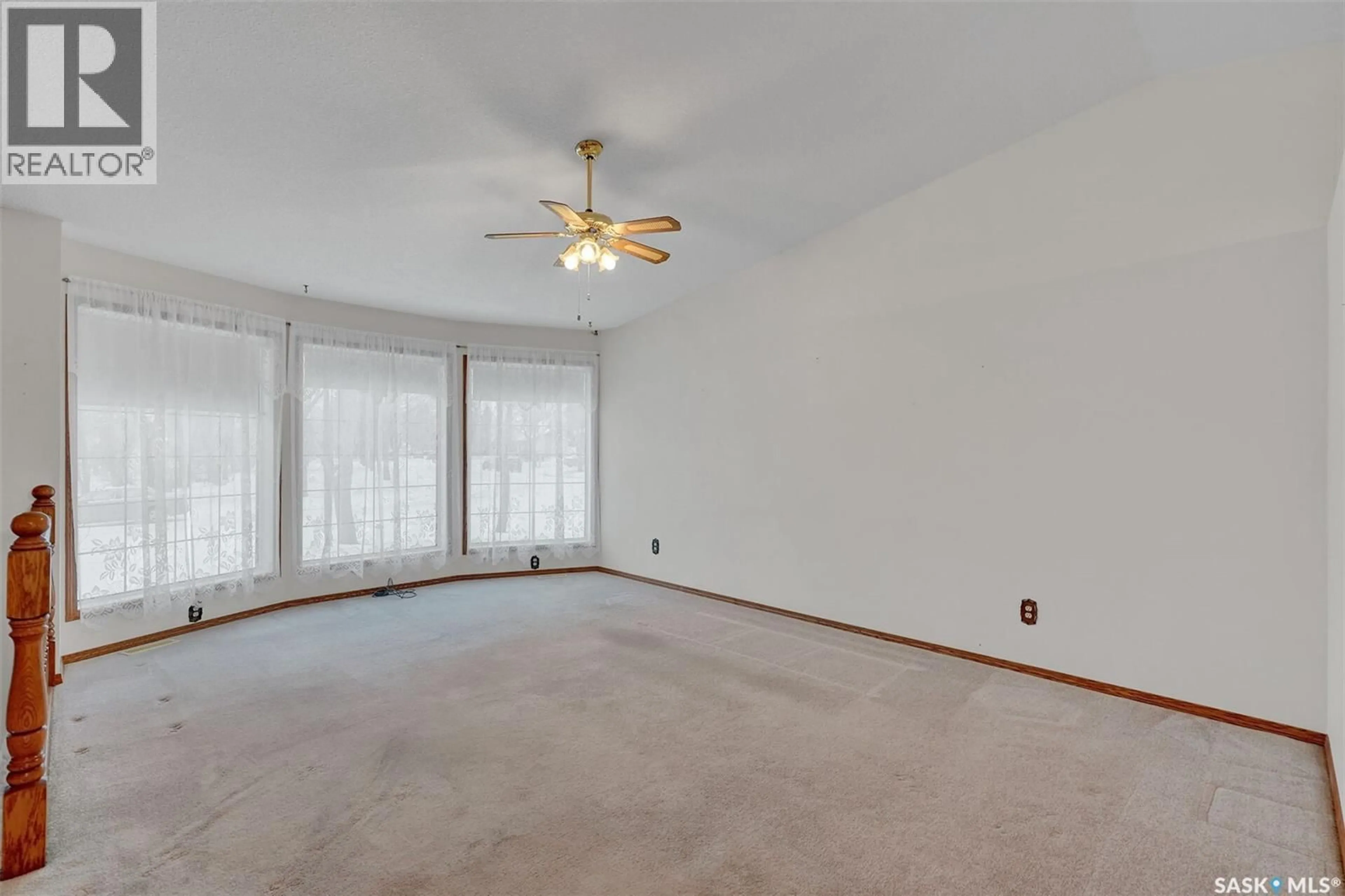 A pic of a room for 227 ROTHWELL CRESCENT, Regina Saskatchewan S4N1R5