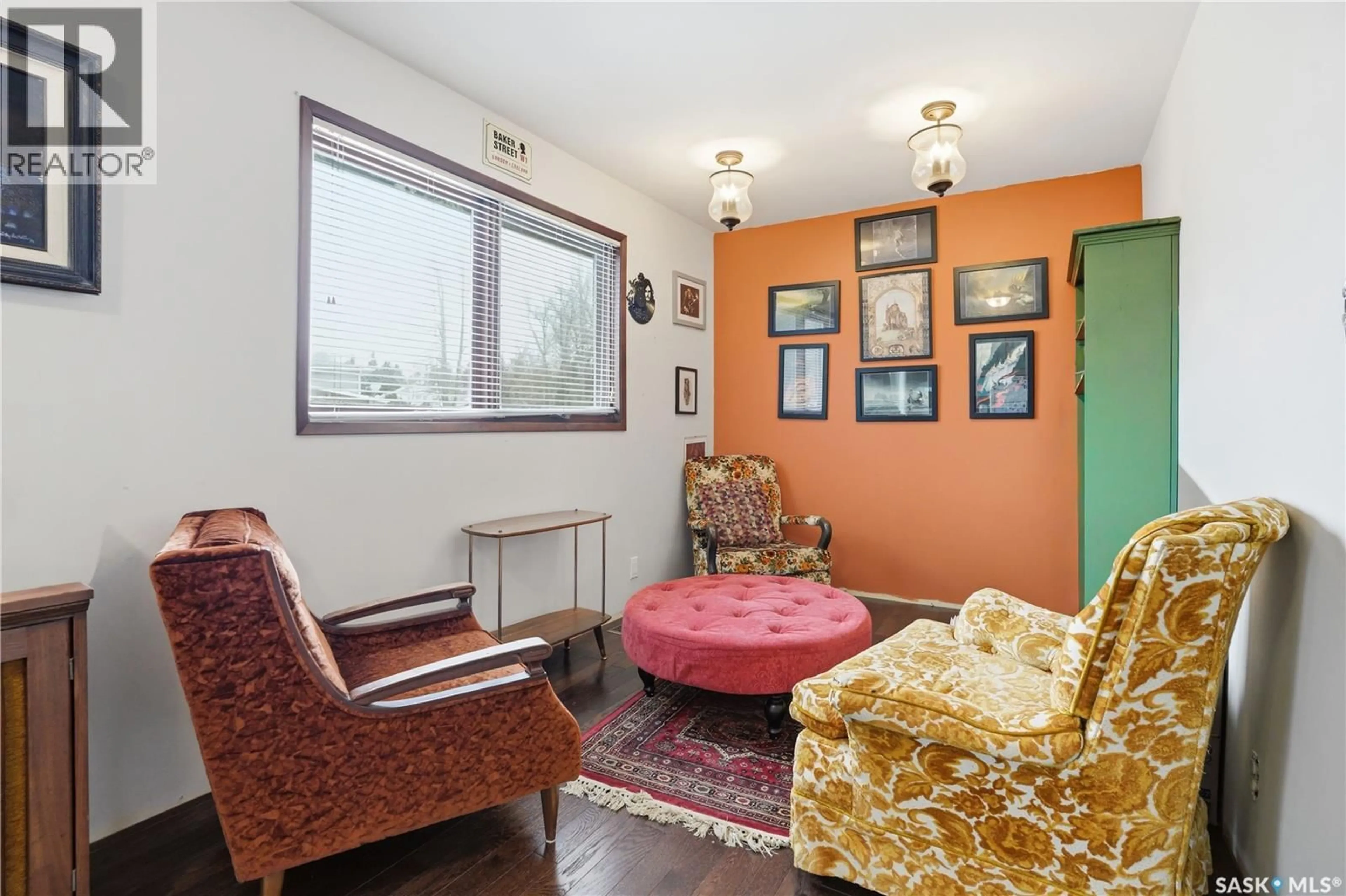 Living room with furniture, unknown for 119 YUKON COURT, Saskatoon Saskatchewan S7K4G4