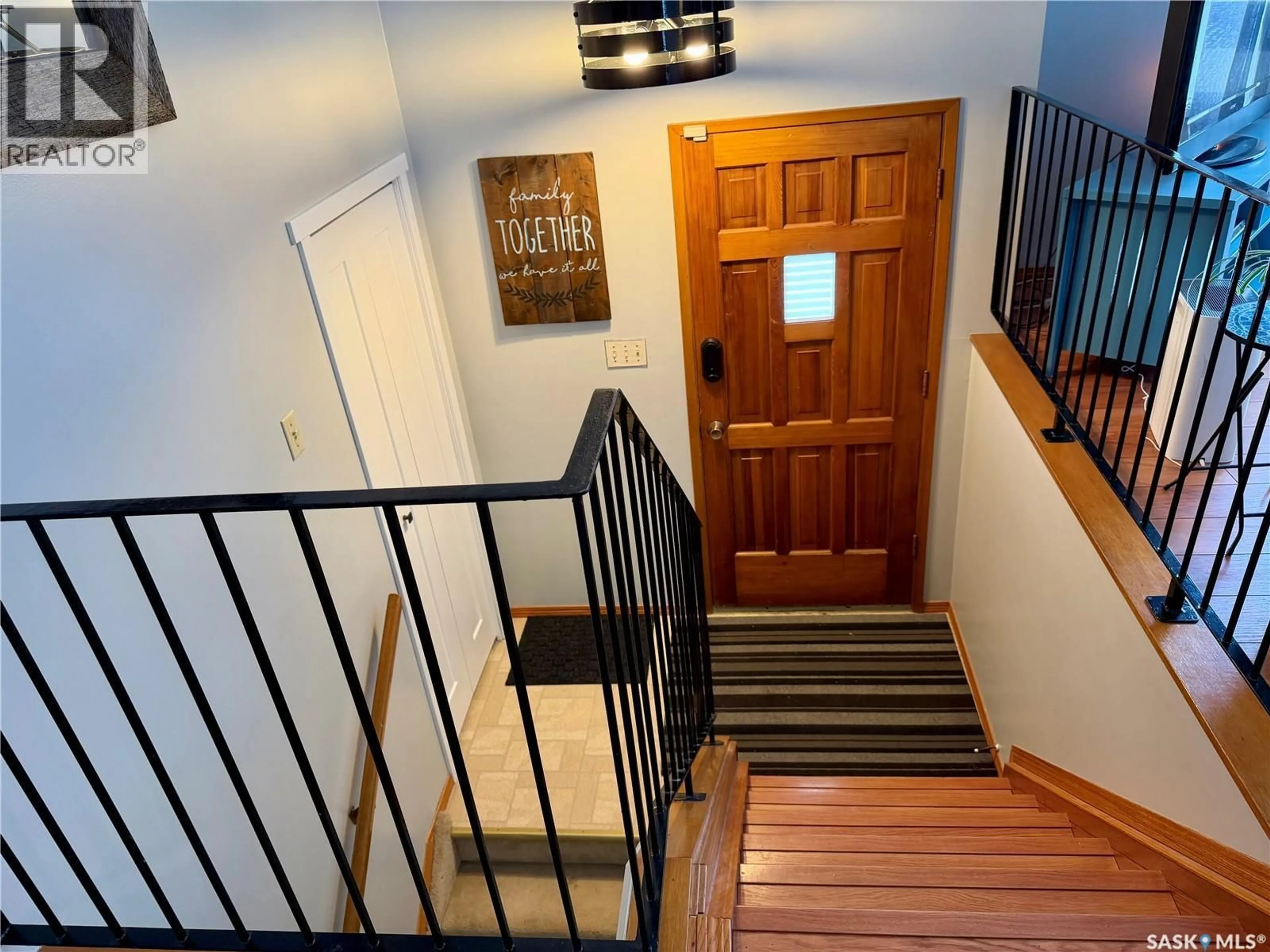 Indoor entryway for 412 2ND AVENUE, Spiritwood Saskatchewan S0J2M0