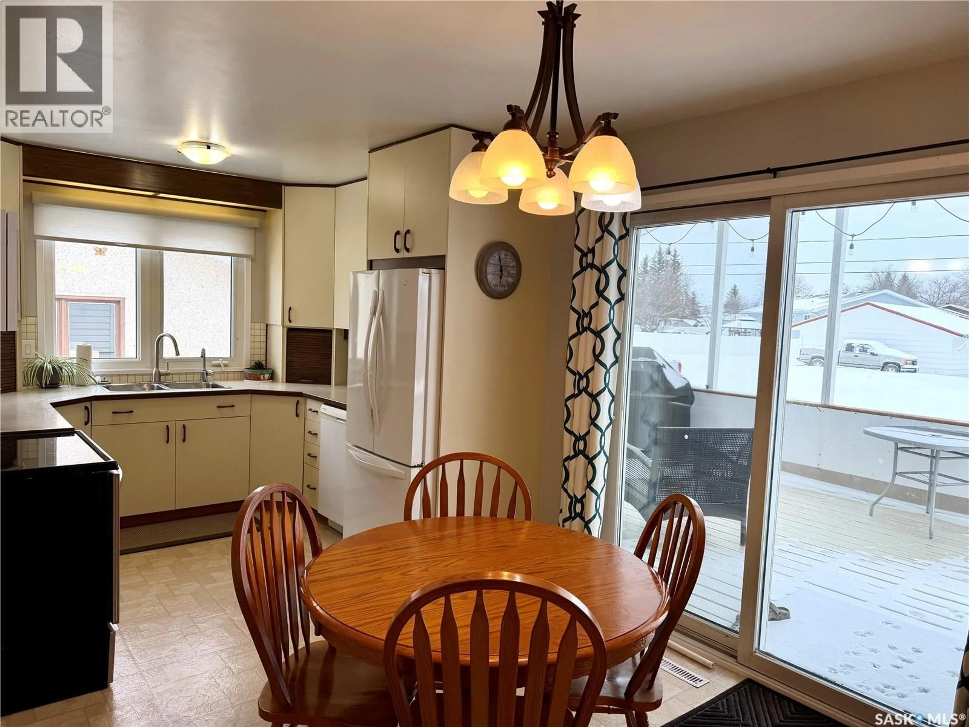 Unknown for 412 2ND AVENUE, Spiritwood Saskatchewan S0J2M0