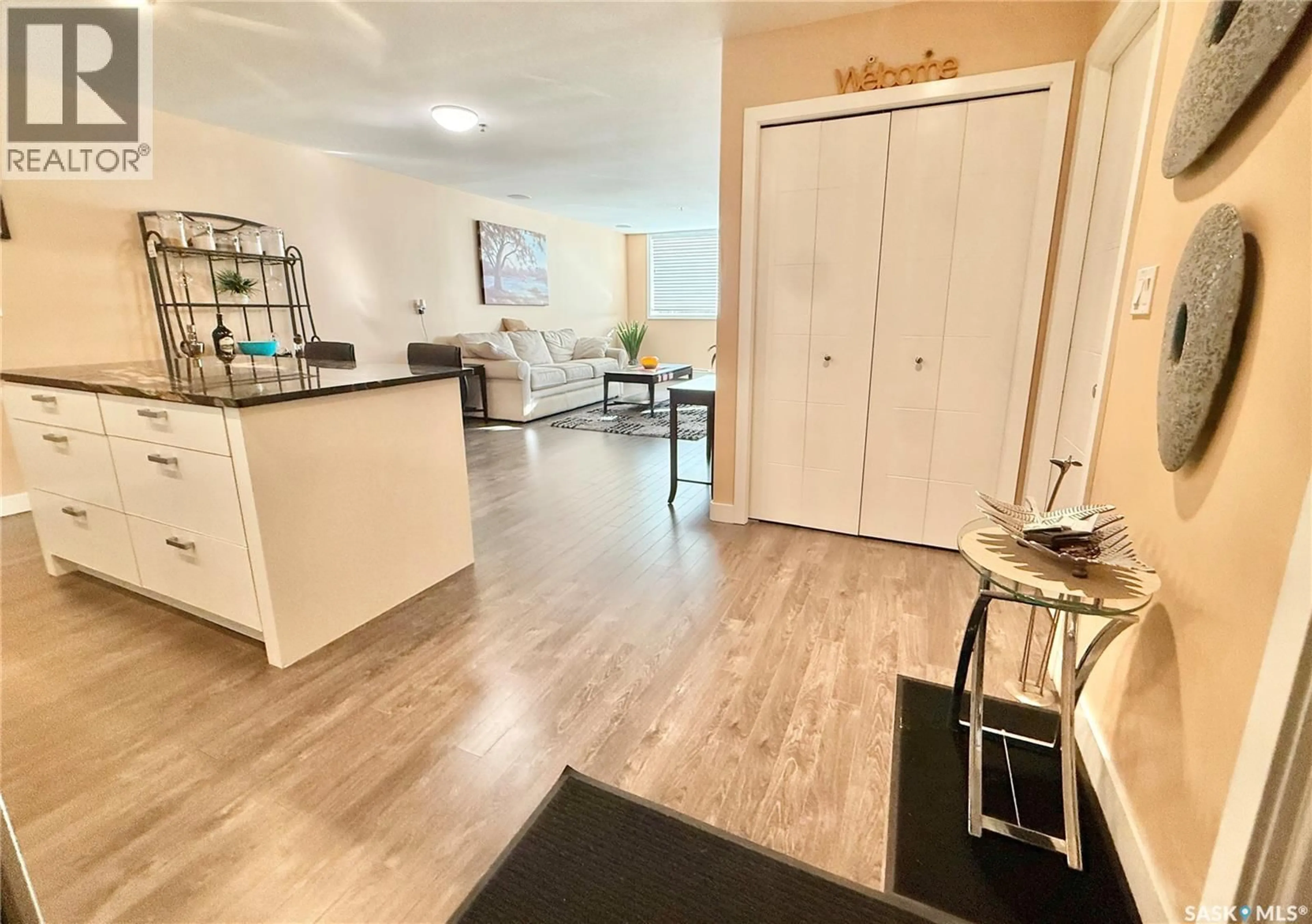 A pic of a room for 351 - 301 SAGUENAY DRIVE, Saskatoon Saskatchewan S7K5T4