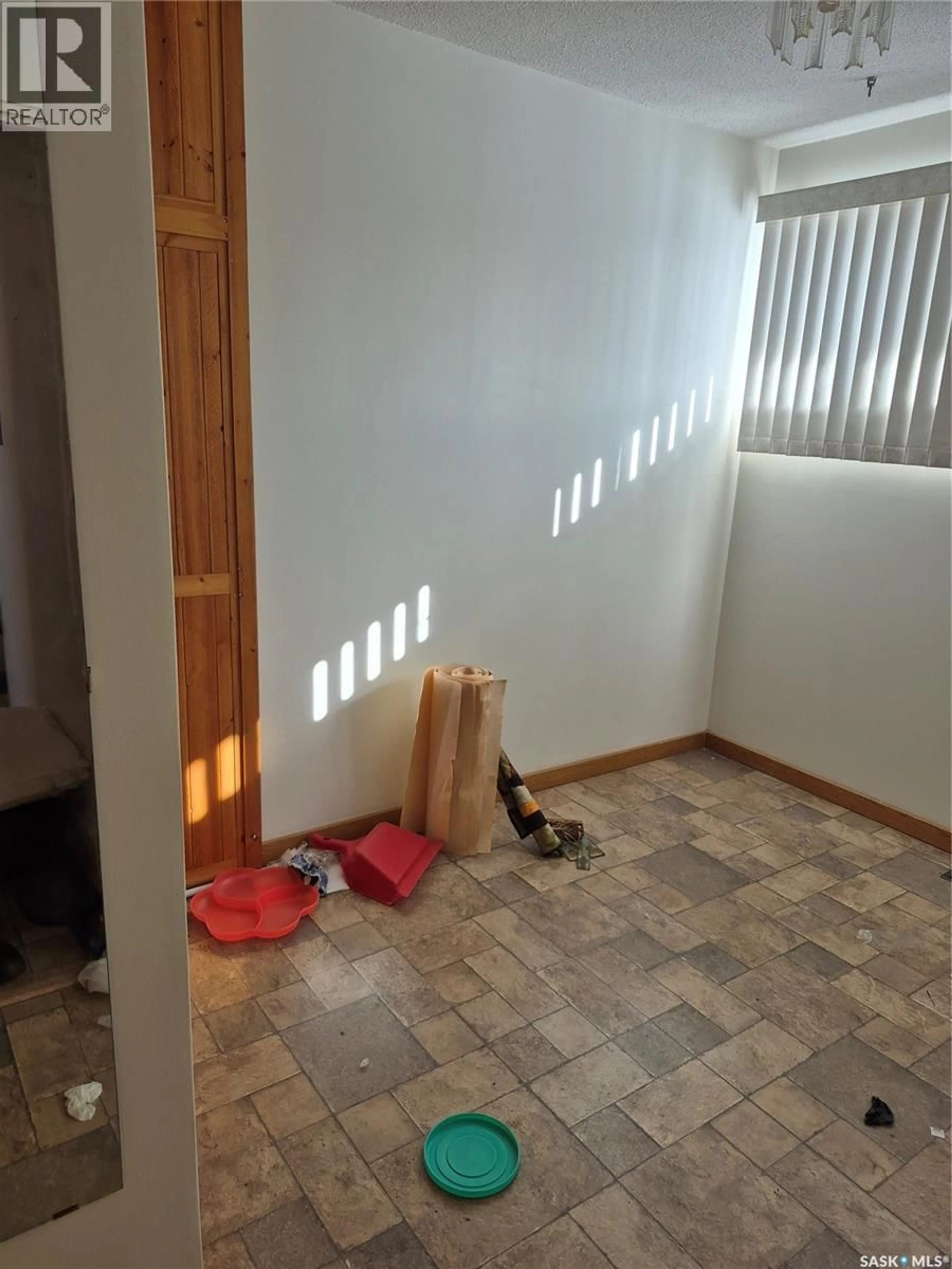 A pic of a room for 1741 92ND STREET, North Battleford Saskatchewan S9A0B5