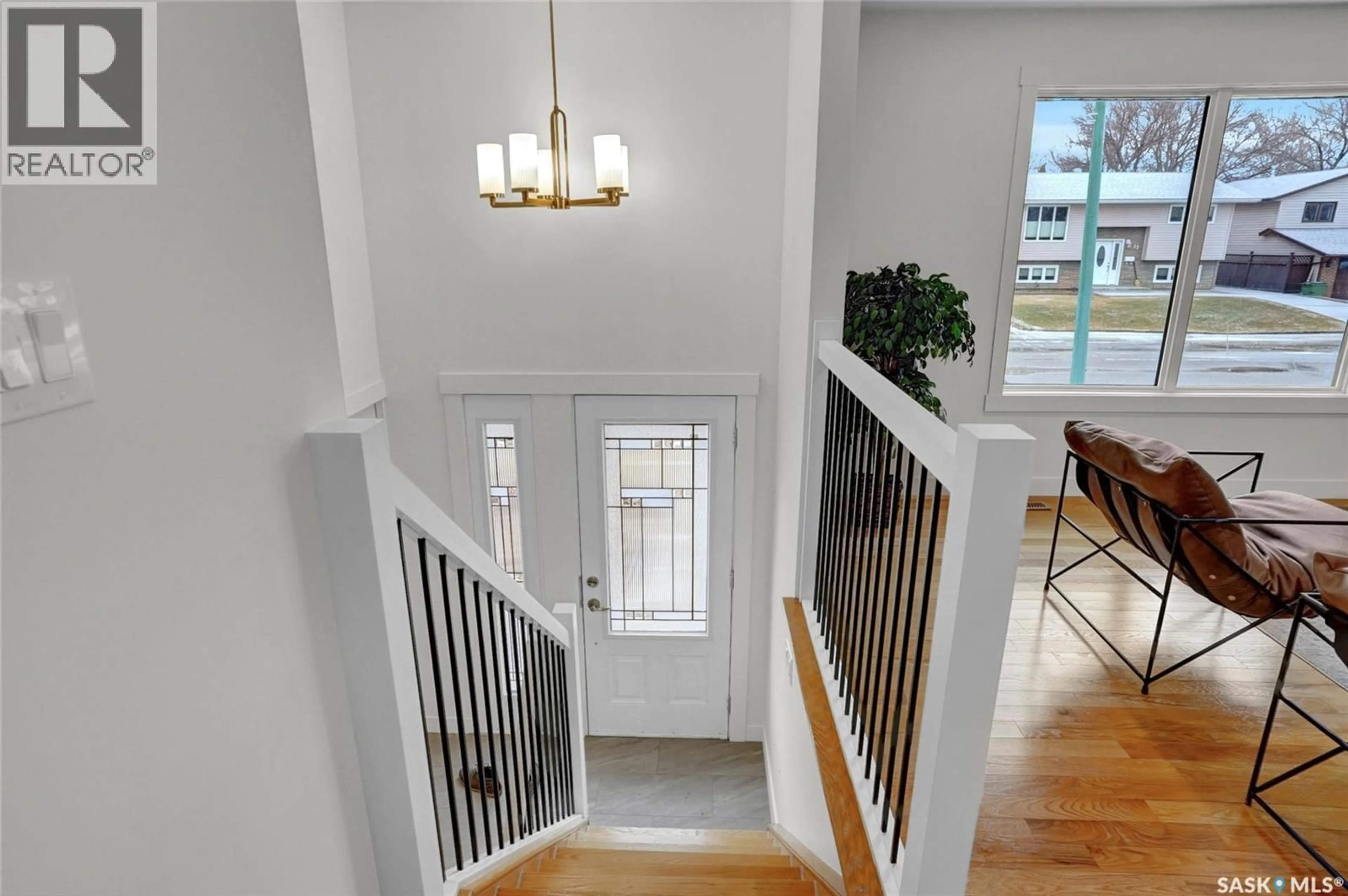 Unknown for 12 BUTTERCUP CRESCENT, Moose Jaw Saskatchewan S6J1A4