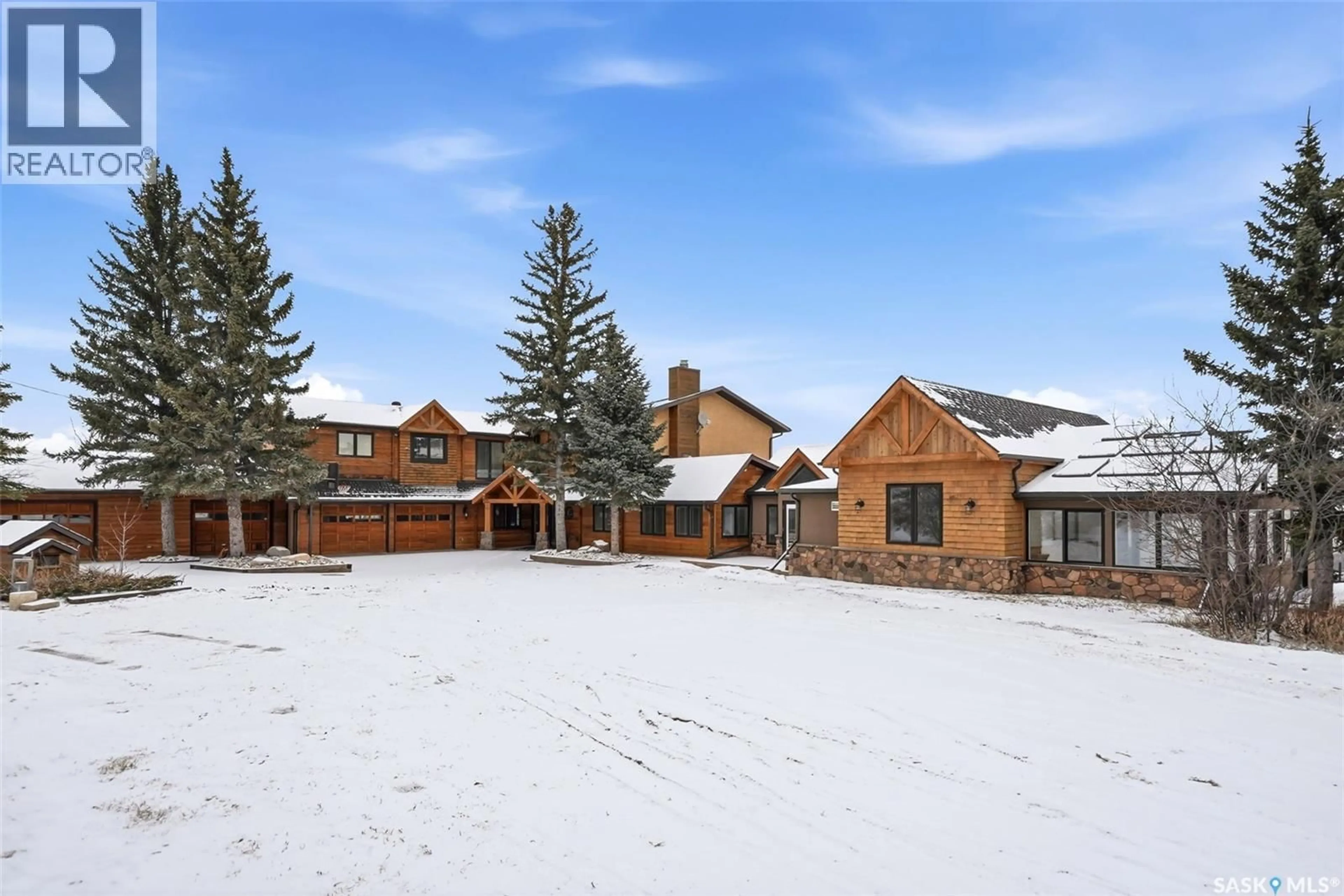 A pic from outside/outdoor area/front of a property/back of a property/a pic from drone, mountain view for RIPPLINGER ACREAGE, Lumsden Rm No. 189 Saskatchewan S0G0W0