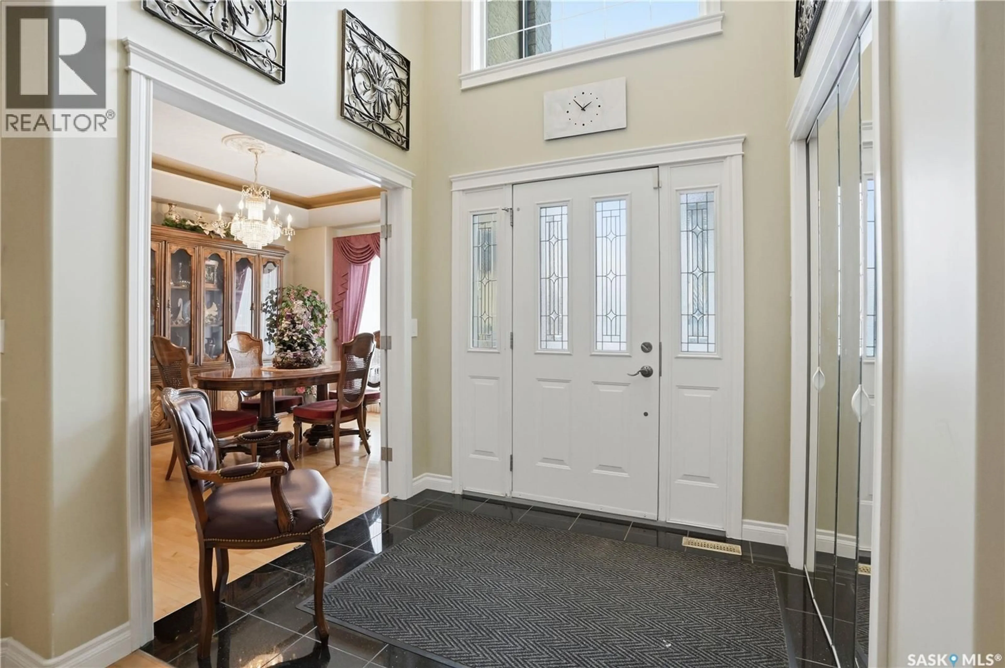 Indoor foyer for 603 BROOKHURST COURT, Saskatoon Saskatchewan S7V1E5