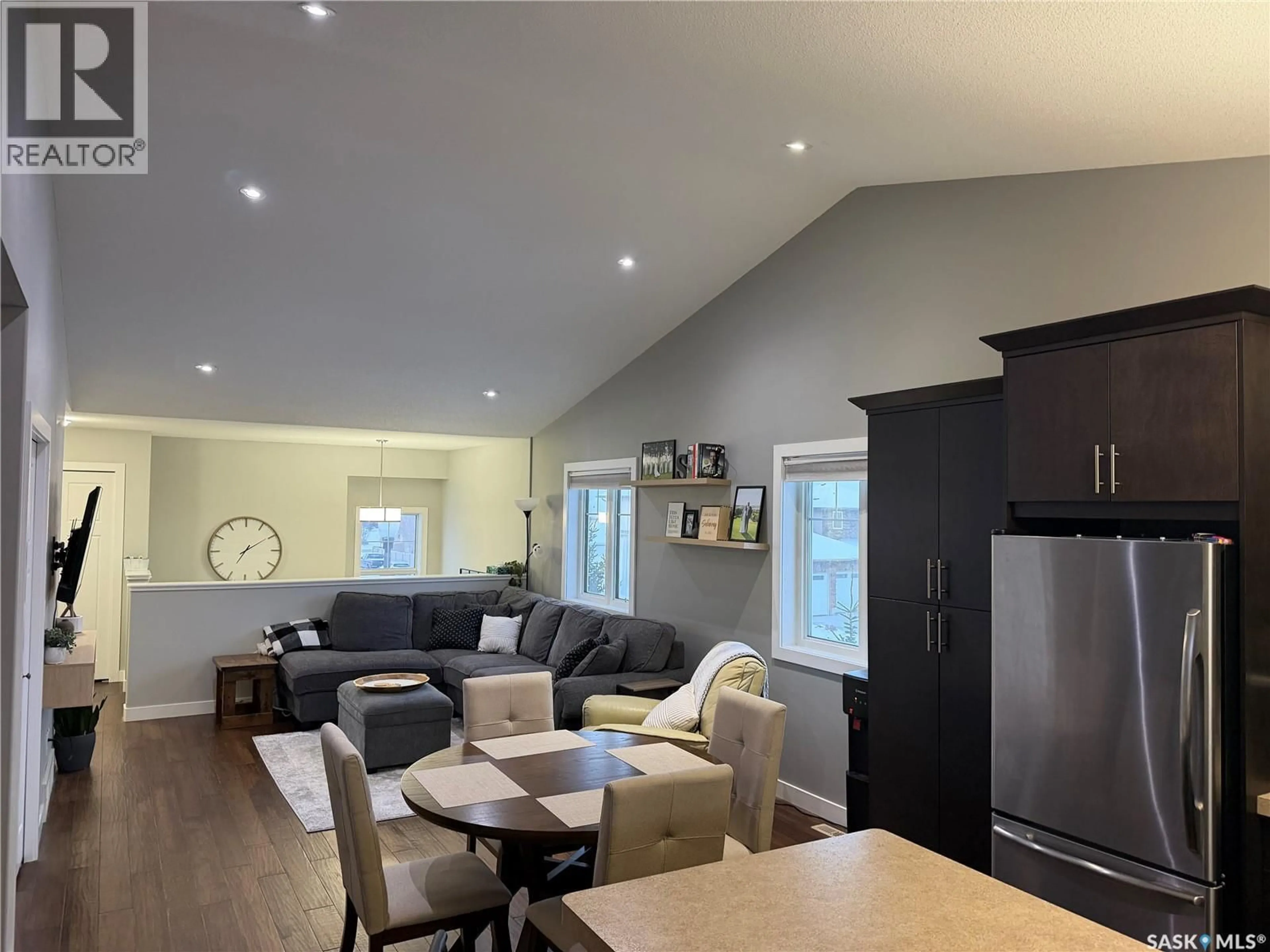 Unknown for E - 4247 GREEN APPLE DRIVE, Regina Saskatchewan S4V1S1