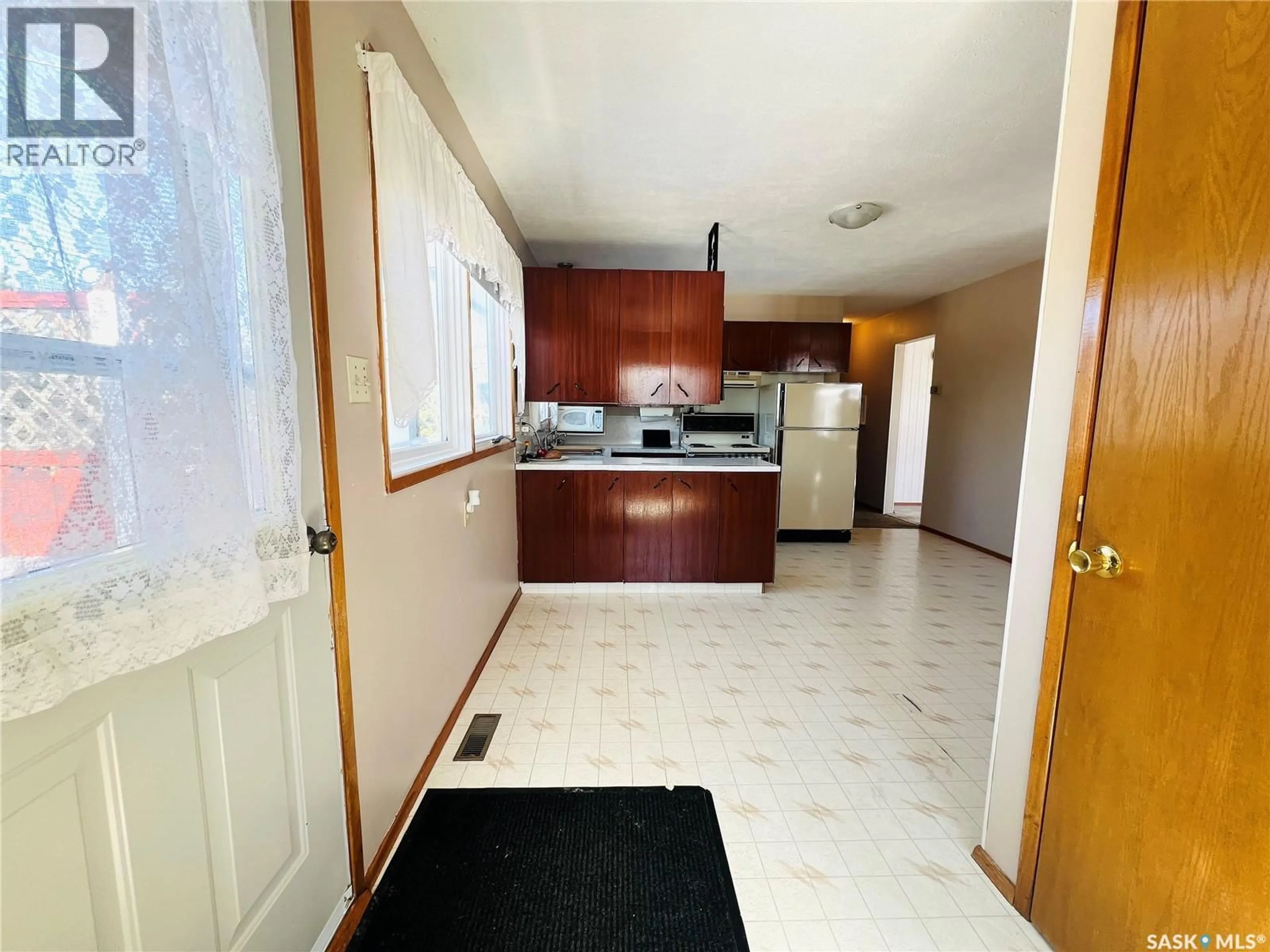 Unknown for 318 BROWNLEE STREET, Morse Saskatchewan S0H3C0