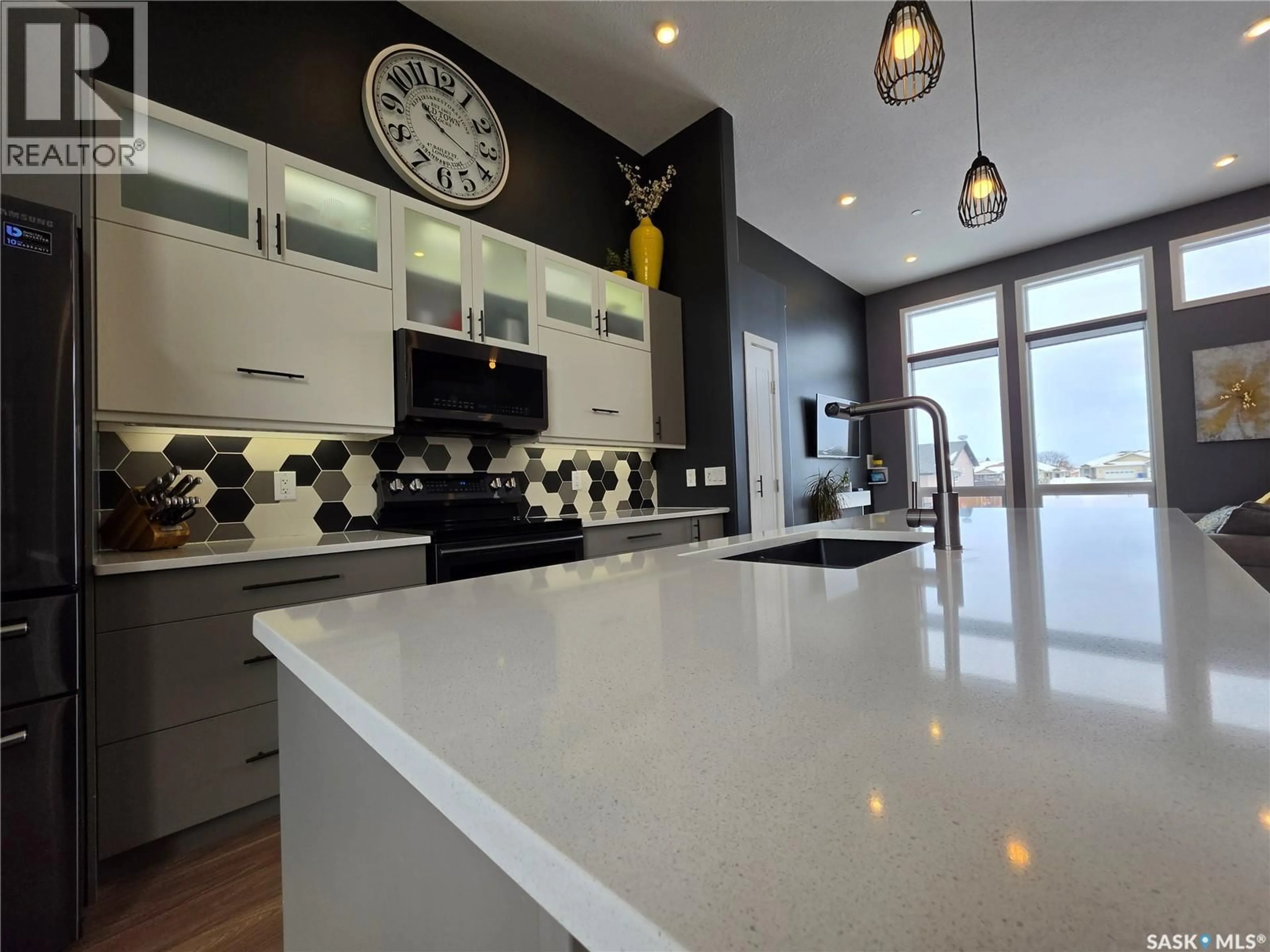 Contemporary kitchen, unknown for 9 CARL DRIVE, Meadow Lake Saskatchewan S9X1Z9