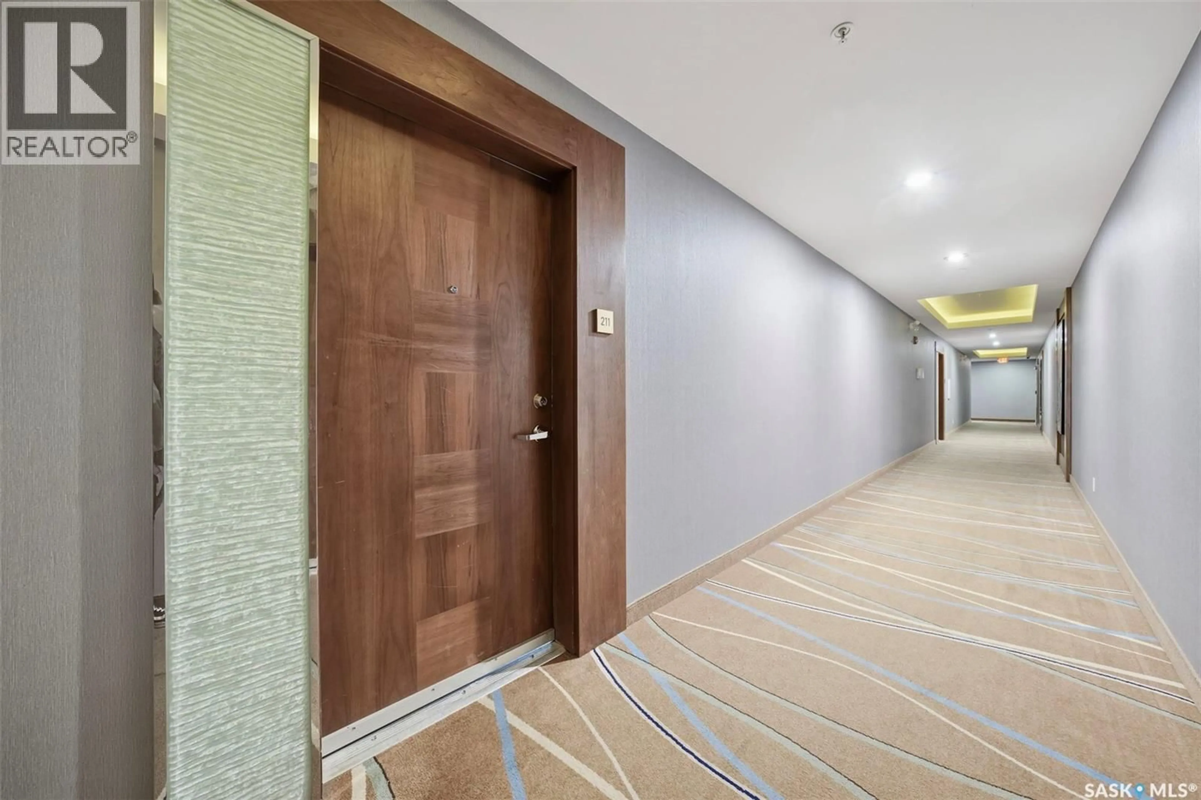 Indoor foyer for 130 - 211 PHELPS WAY, Saskatoon Saskatchewan S7V0K5