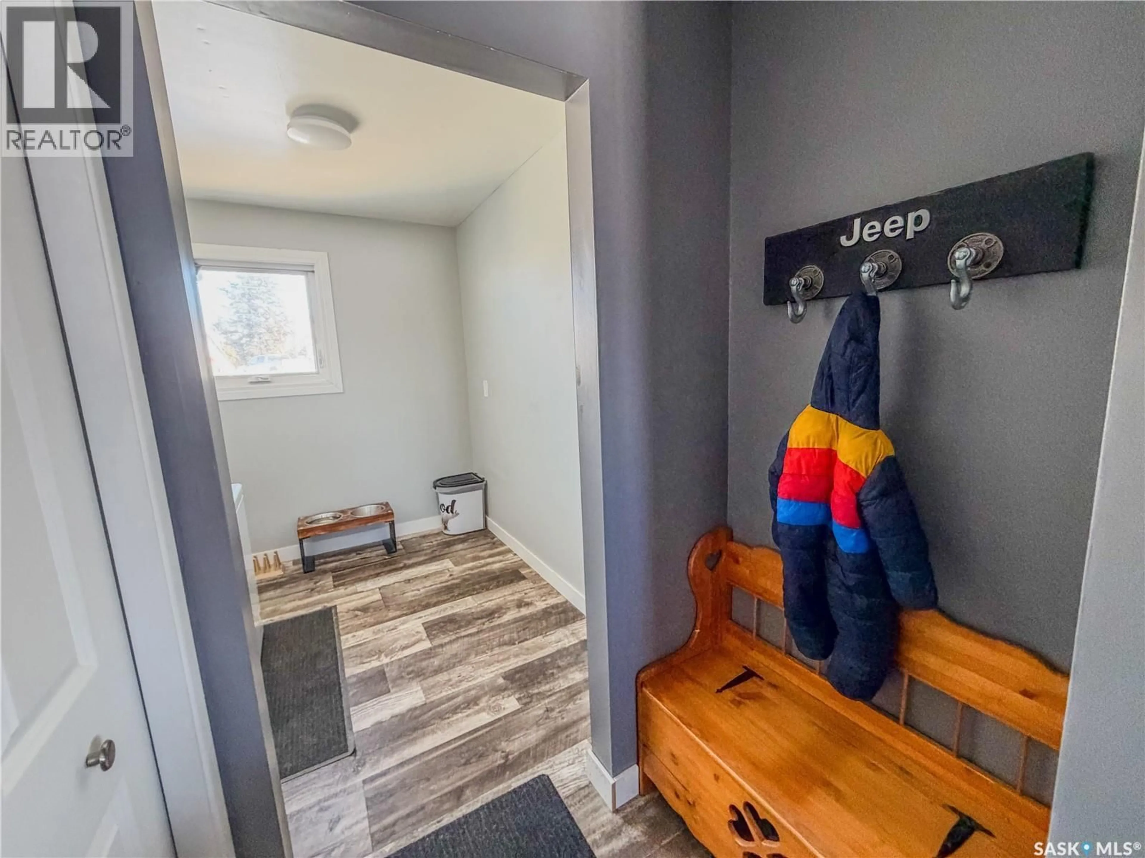 Indoor entryway for 210 WELLS AVENUE, Langenburg Saskatchewan S0A2A0