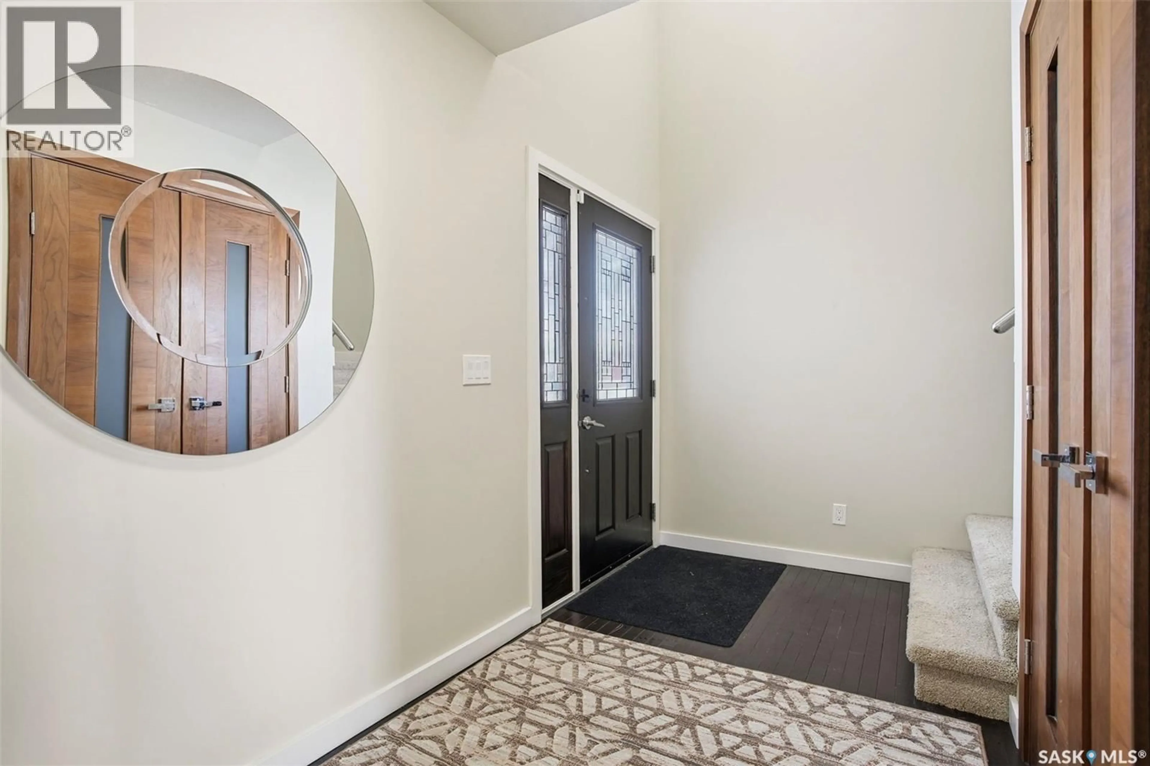 Indoor entryway for 434 PICHLER CRESCENT, Saskatoon Saskatchewan S7V0H2